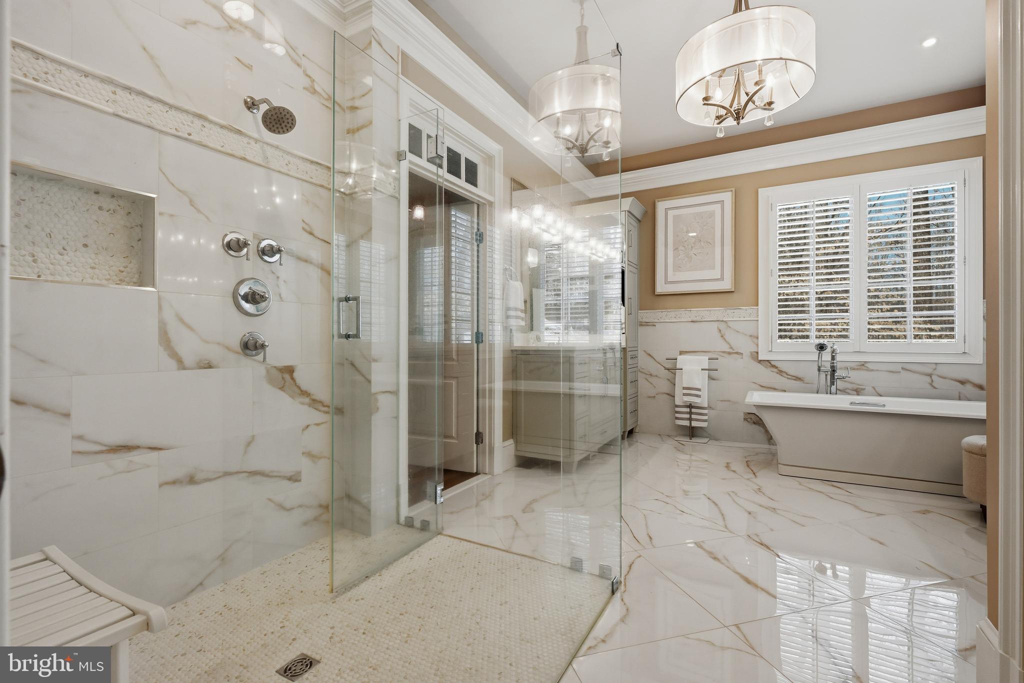 SOUTH RIVER COLONY - Residential