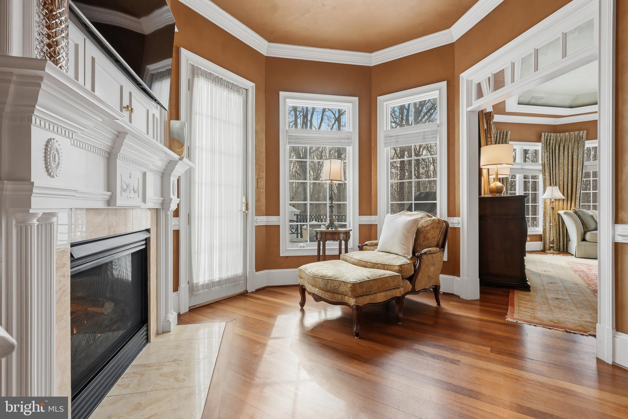 SOUTH RIVER COLONY - Residential