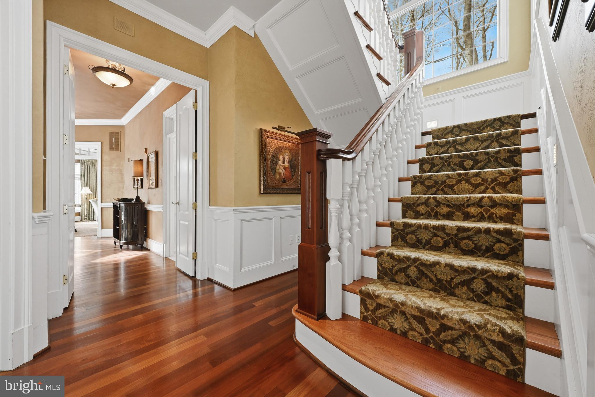 SOUTH RIVER COLONY - Residential