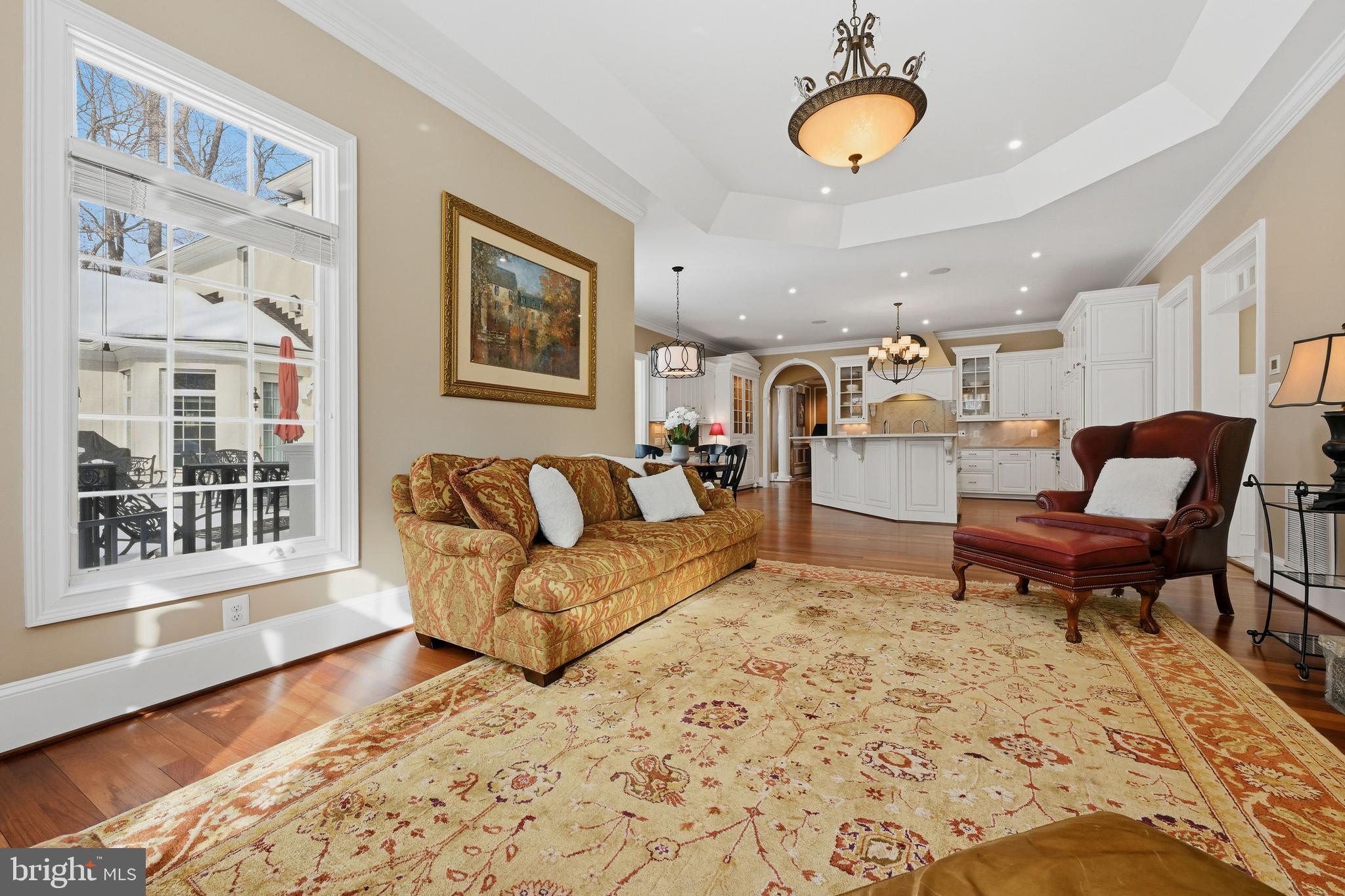 SOUTH RIVER COLONY - Residential