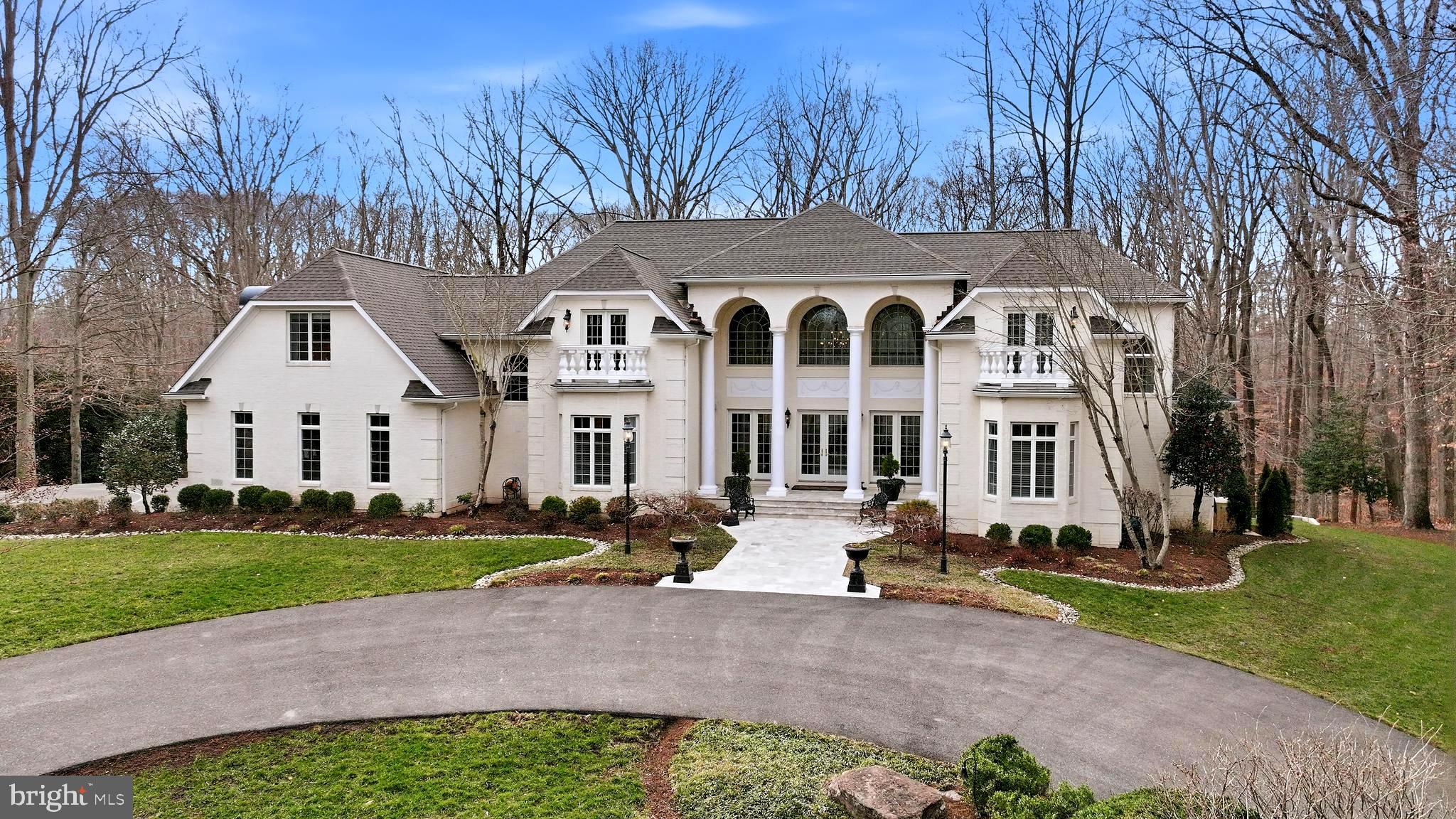 SOUTH RIVER COLONY - Residential