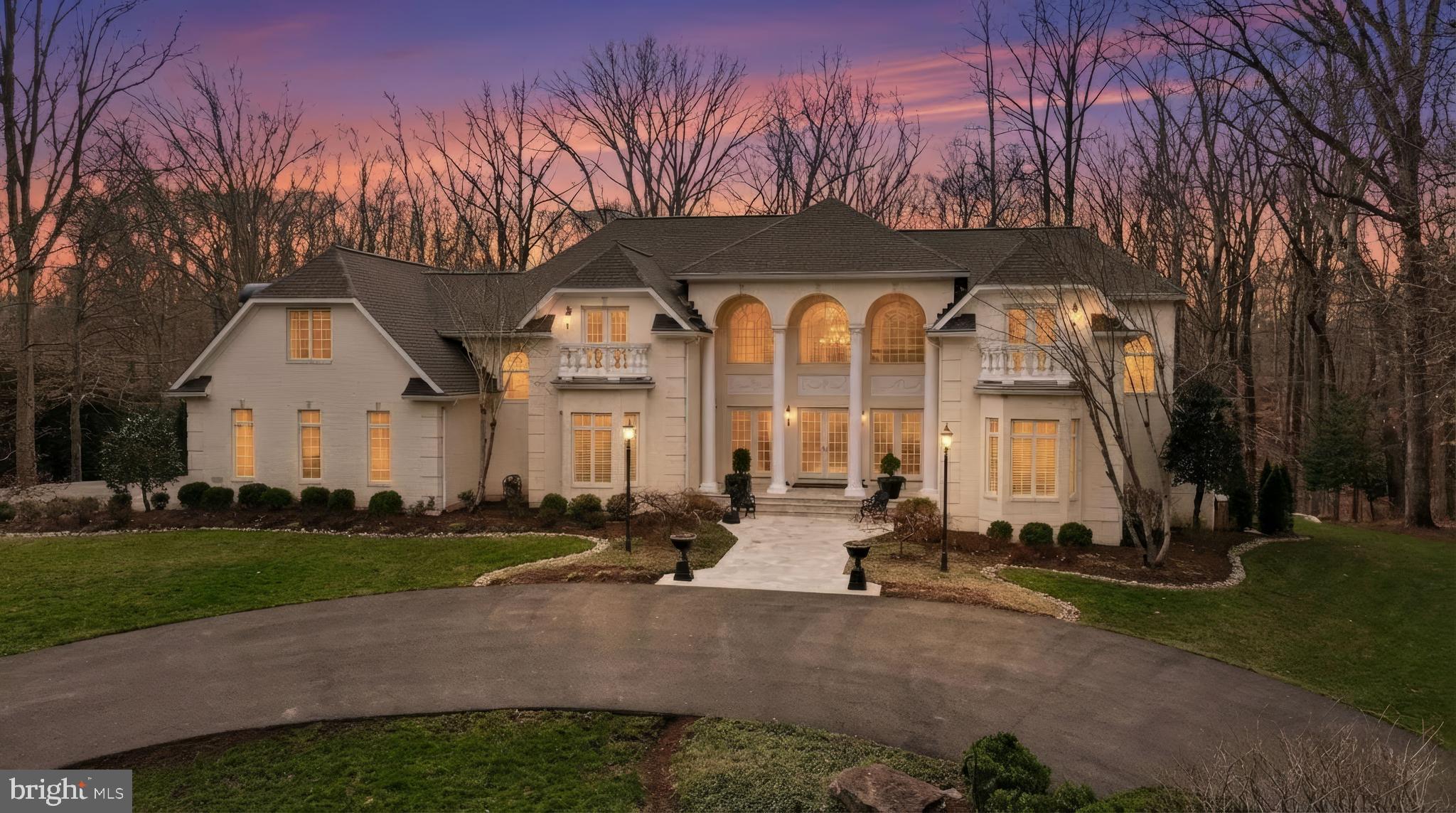 SOUTH RIVER COLONY - Residential