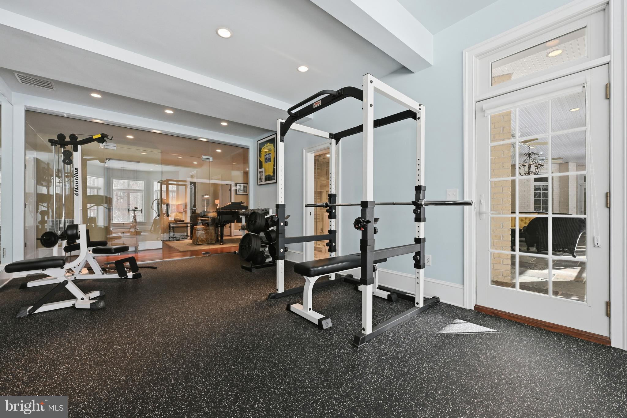 SOUTH RIVER COLONY - Residential