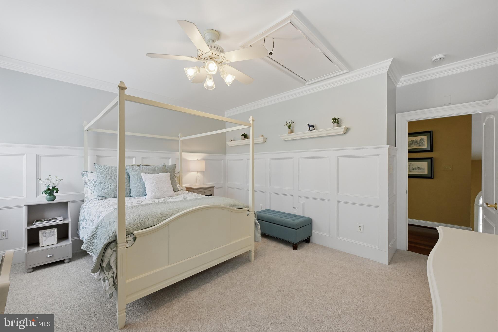 SOUTH RIVER COLONY - Residential