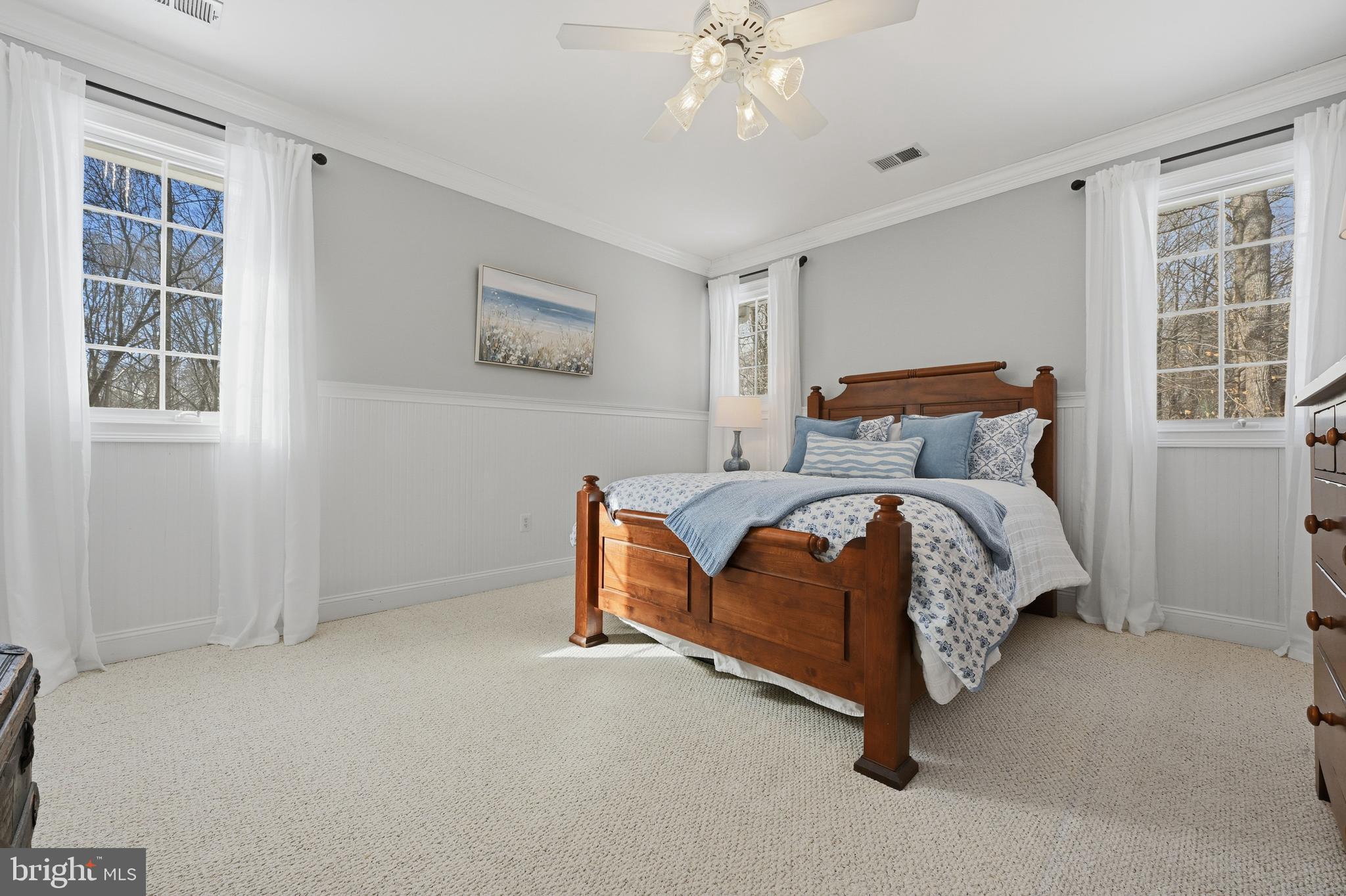 SOUTH RIVER COLONY - Residential