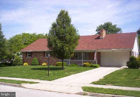 Homes For Sale - 224 Deguy Avenue<br/> HANOVER, PA 17331