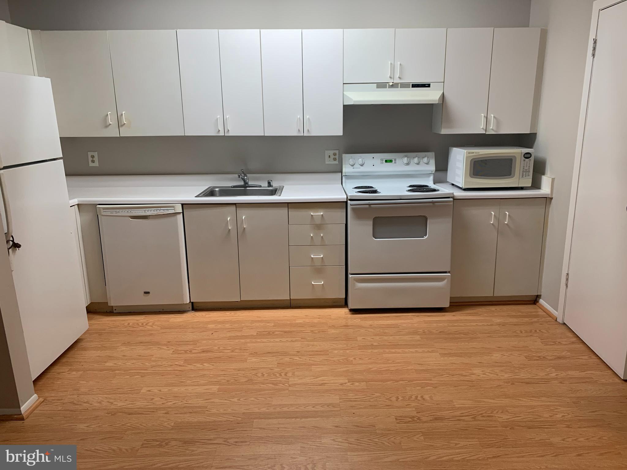 CLUB AT MCDONOGH - Residential Lease