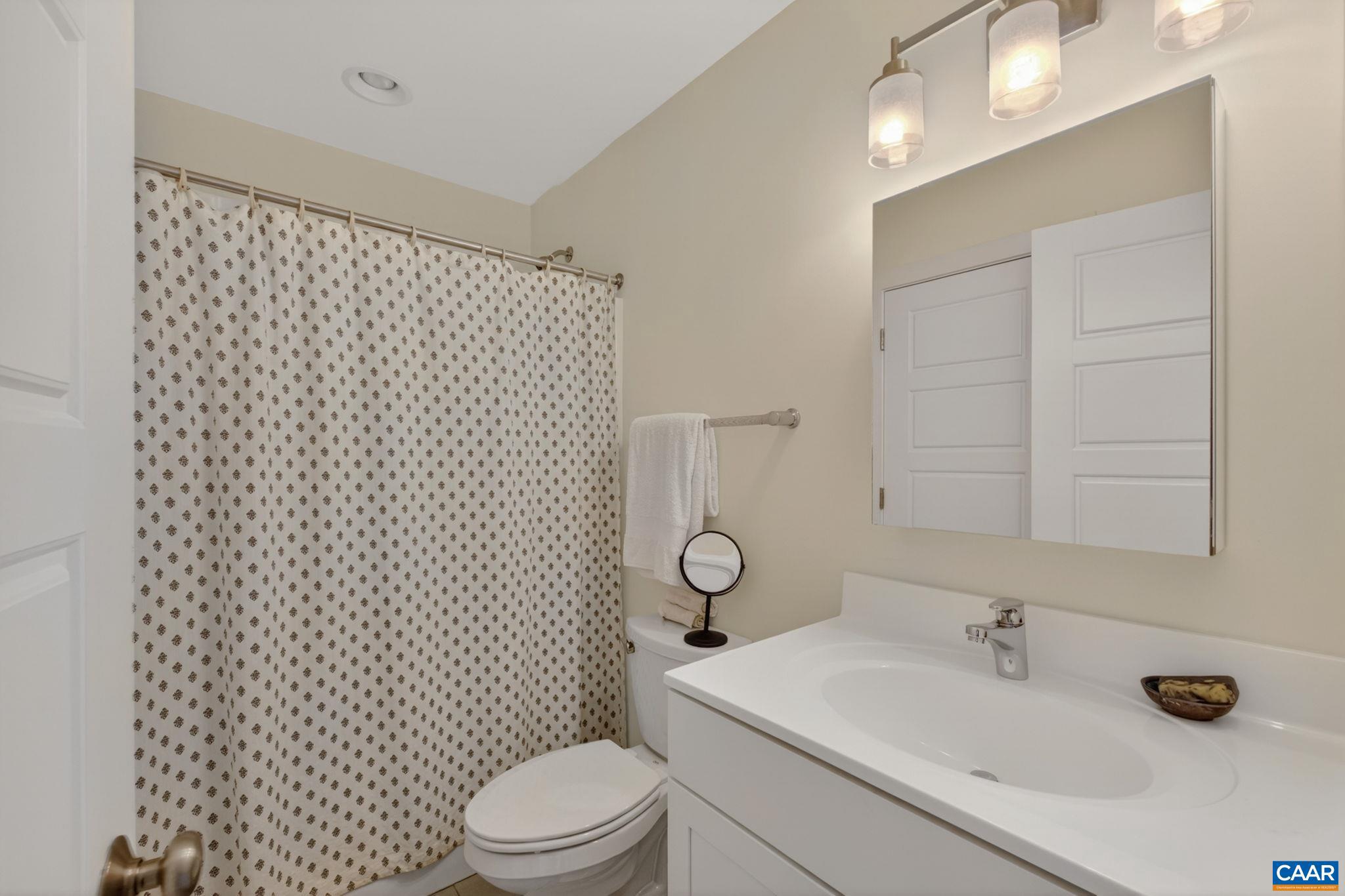 OLD TRAIL - Residential