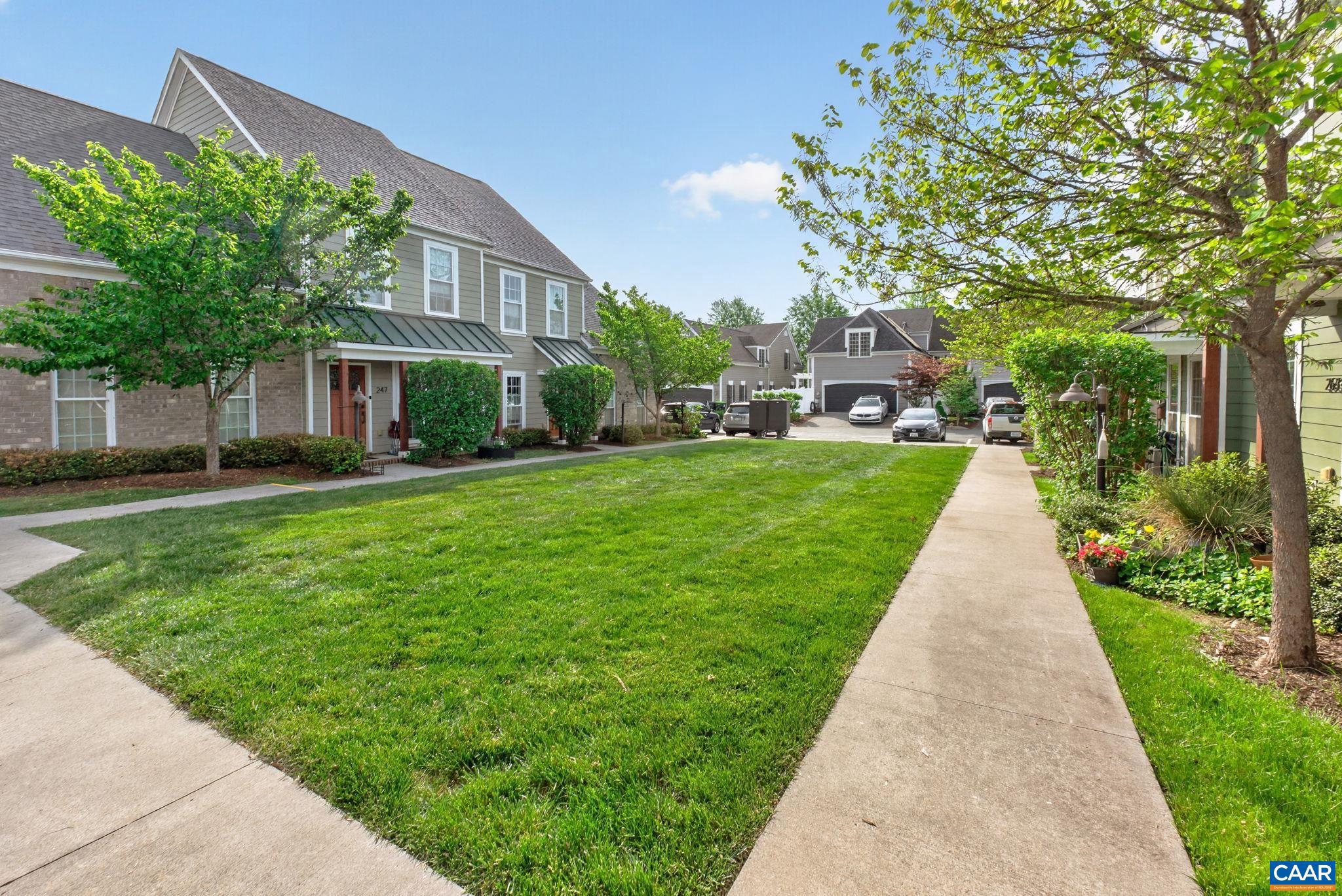 OLD TRAIL - Residential