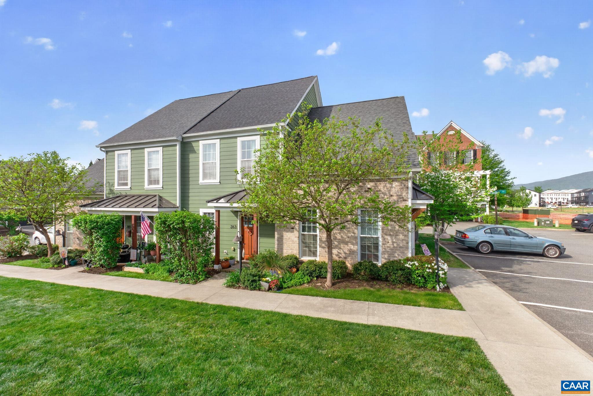 OLD TRAIL - Residential