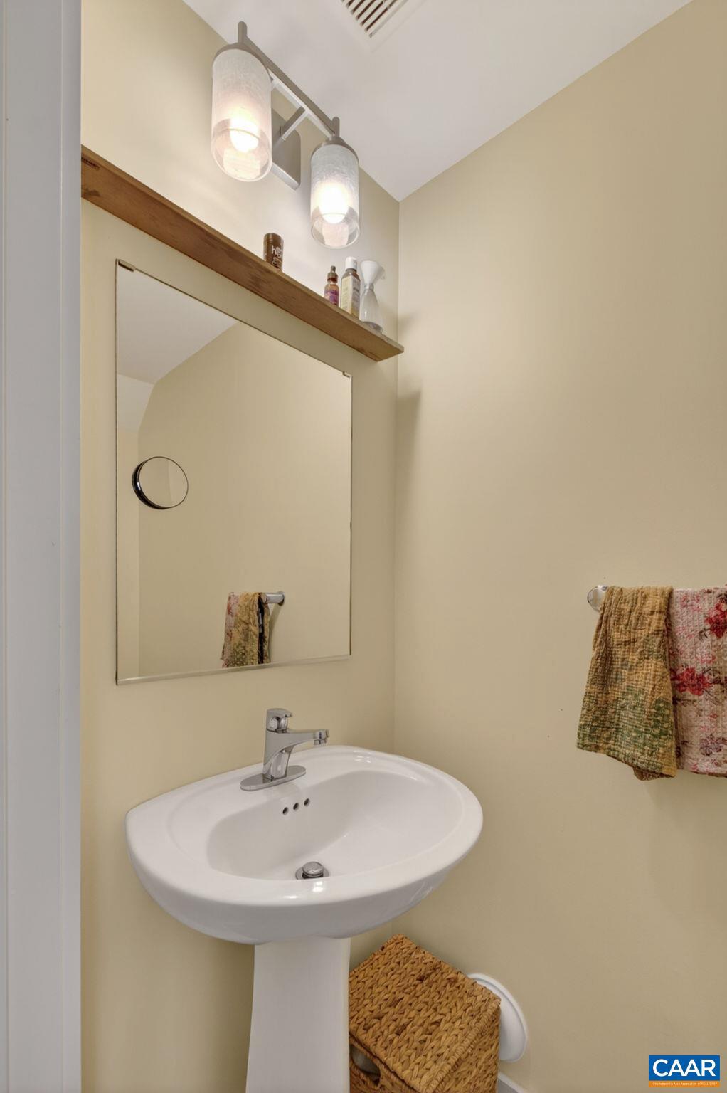 OLD TRAIL - Residential