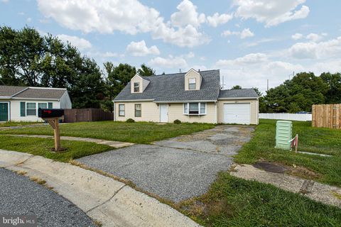 Photo of 6 Duet Court, NEWARK, DE 19713 (MLS # DENC2089212)