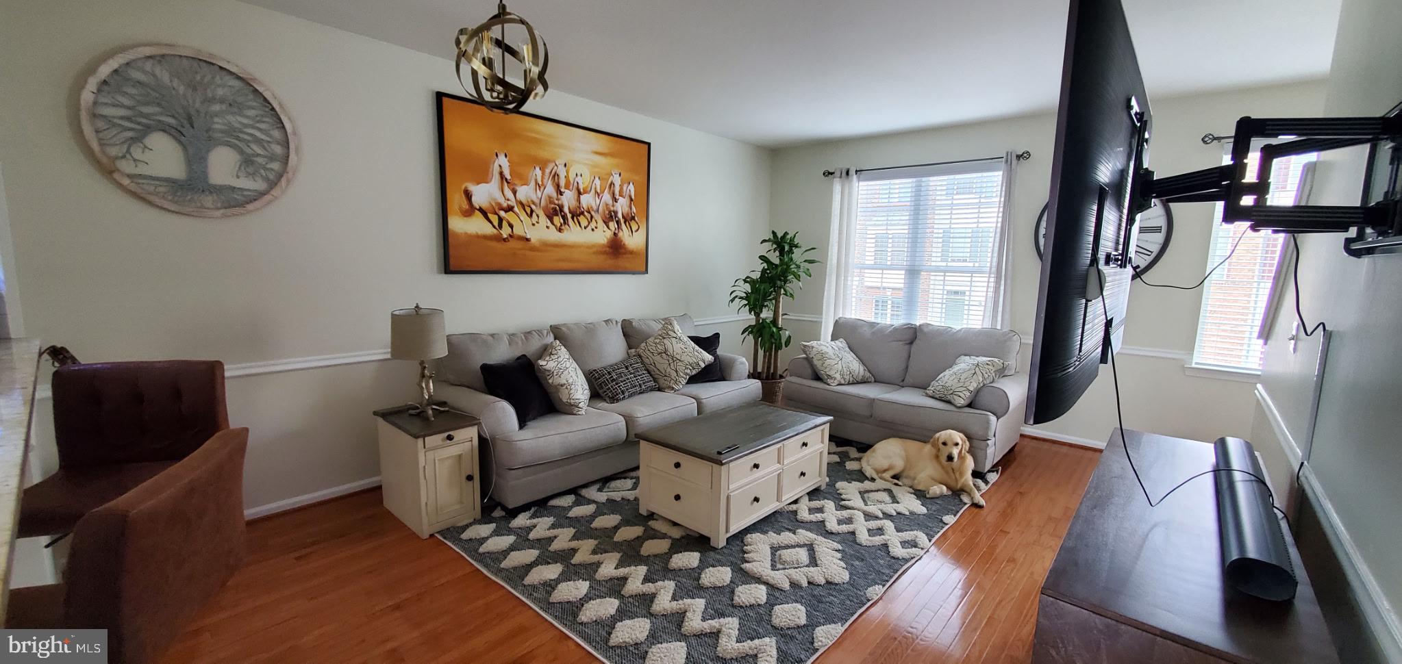 SOUTH RIDING - Residential Lease