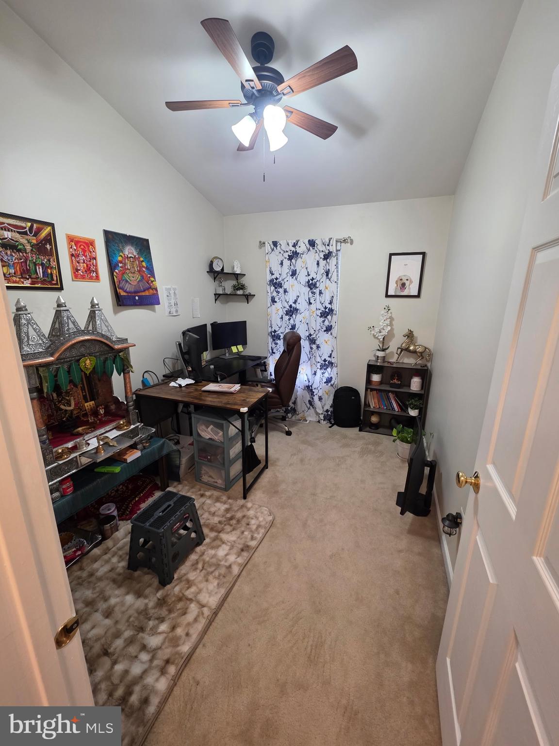 SOUTH RIDING - Residential Lease