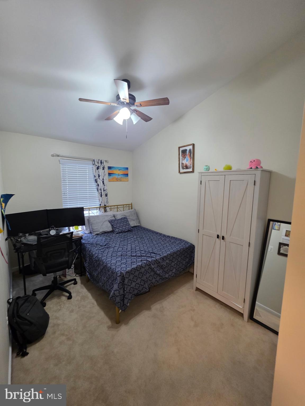 SOUTH RIDING - Residential Lease