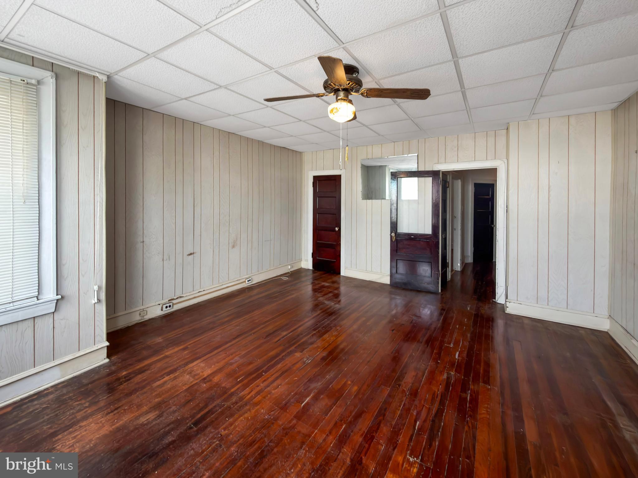 COBBS CREEK - Residential