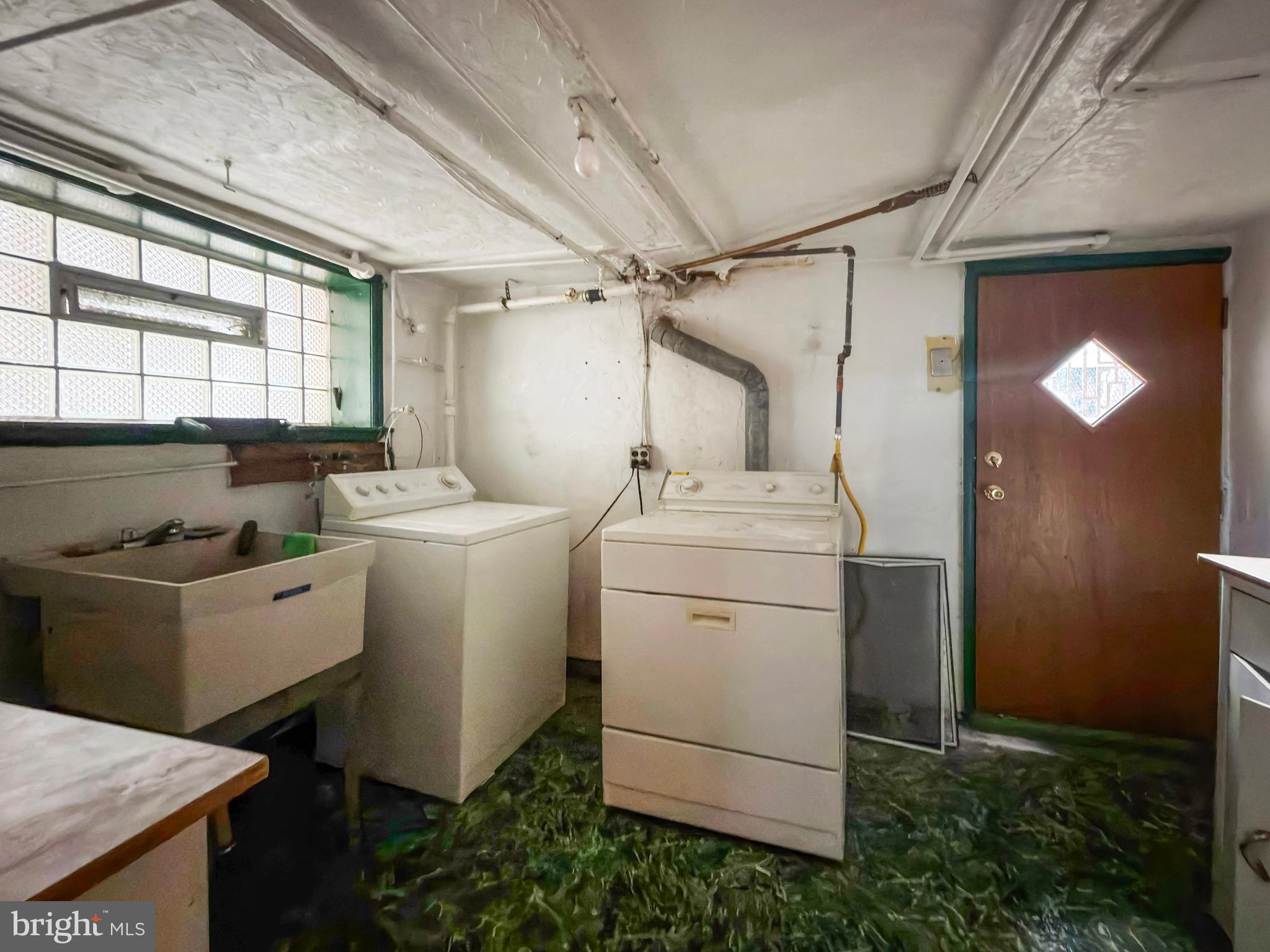 COBBS CREEK - Residential