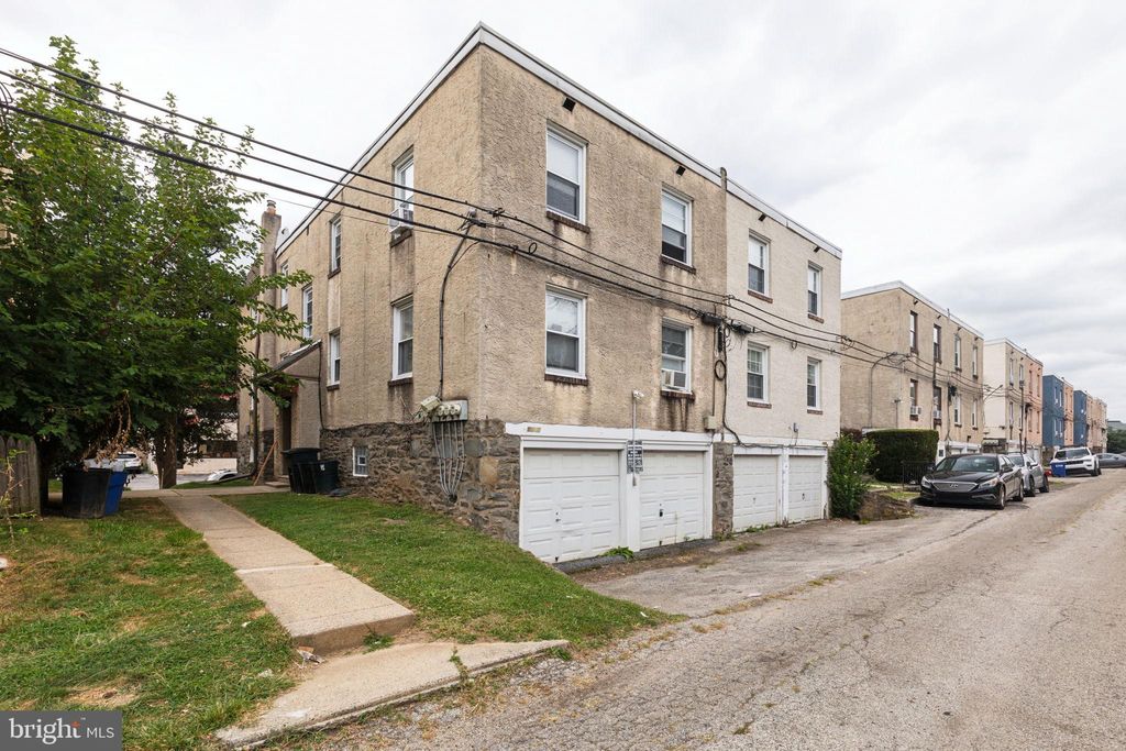 Photo of 2307 Haverford Road #GARAGE, ARDMORE, PA 19003 (MLS # PADE2107140)