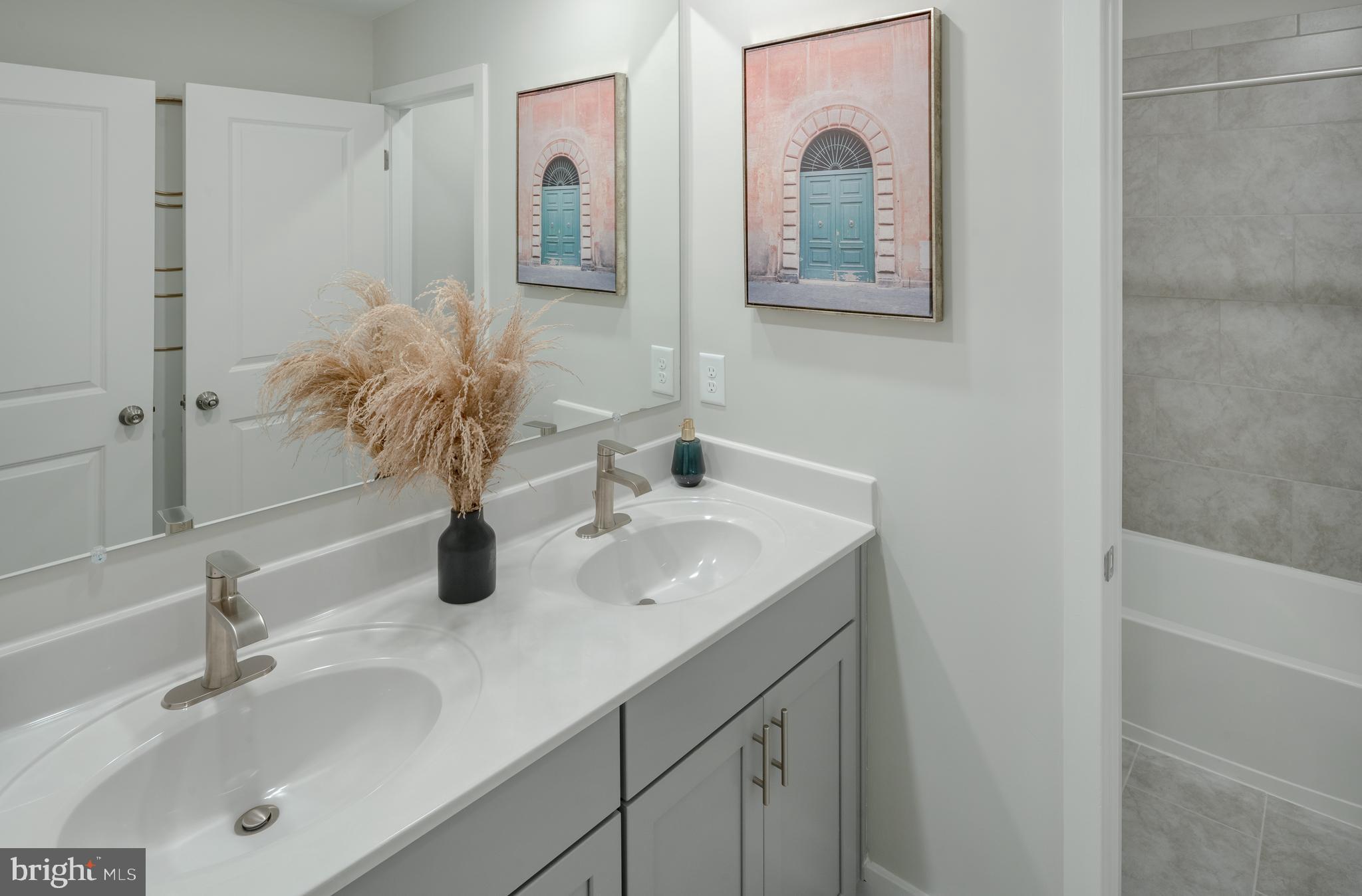 BRYANS VILLAGE - Residential