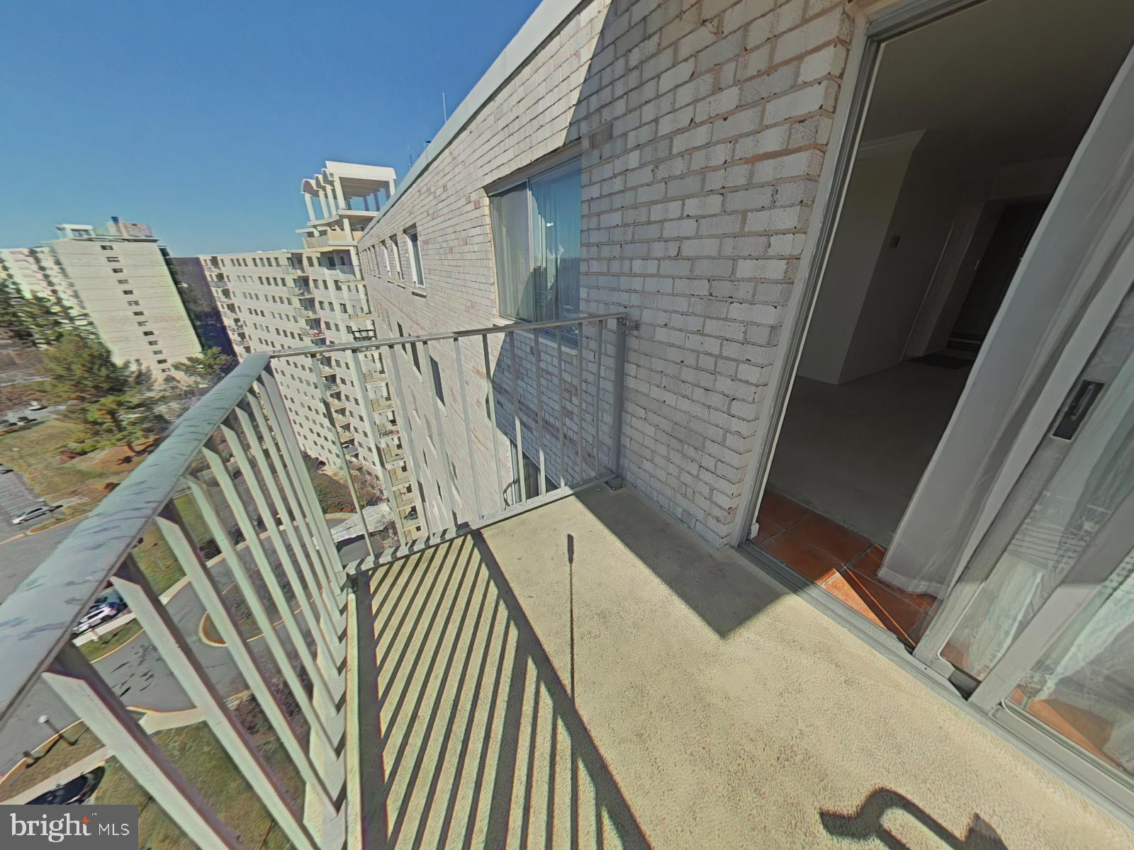 UNIVERSITY TOWERS CODM - Residential