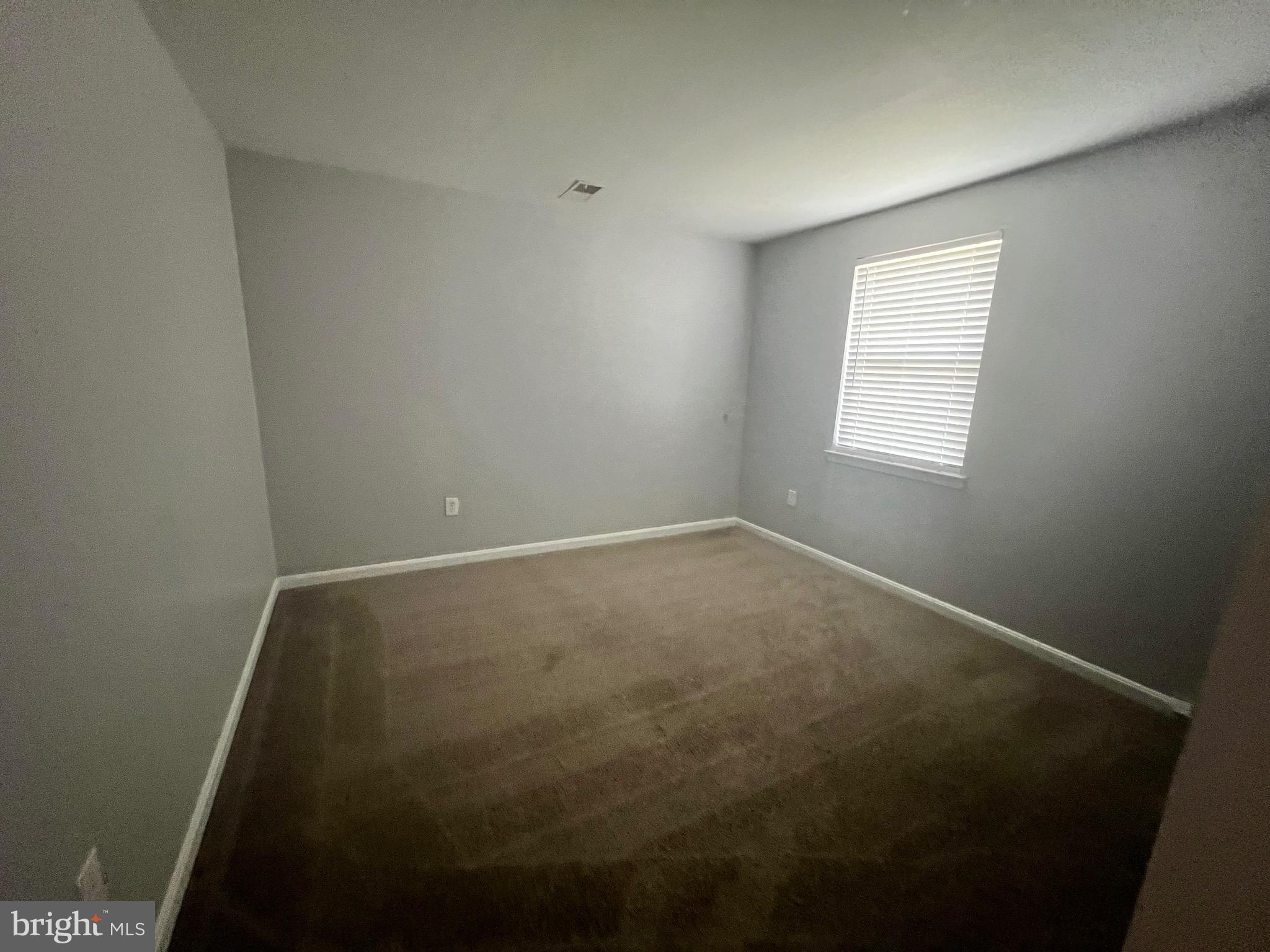 LIFESTYLE AT SULLY STATION - Residential Lease