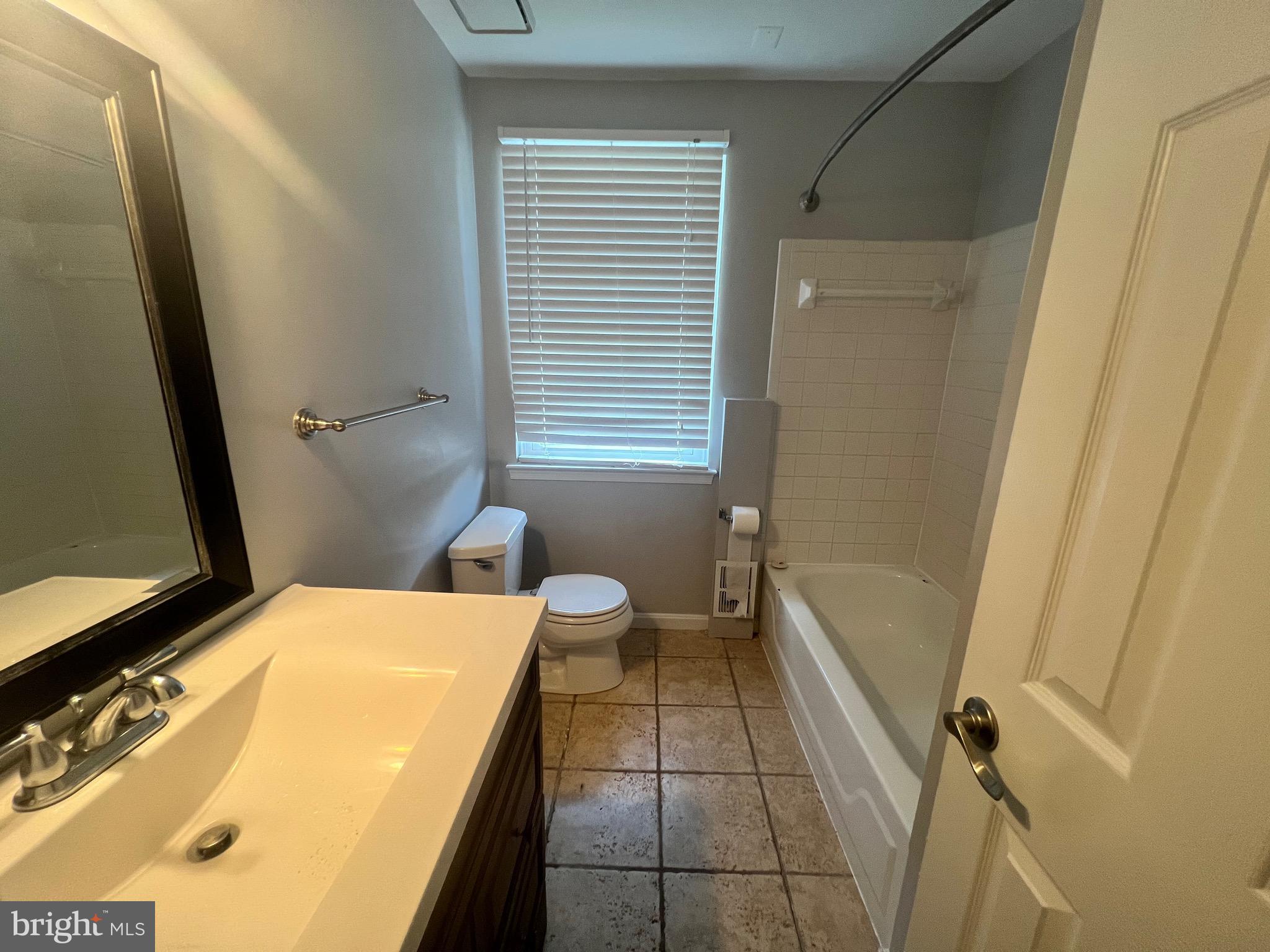 LIFESTYLE AT SULLY STATION - Residential Lease