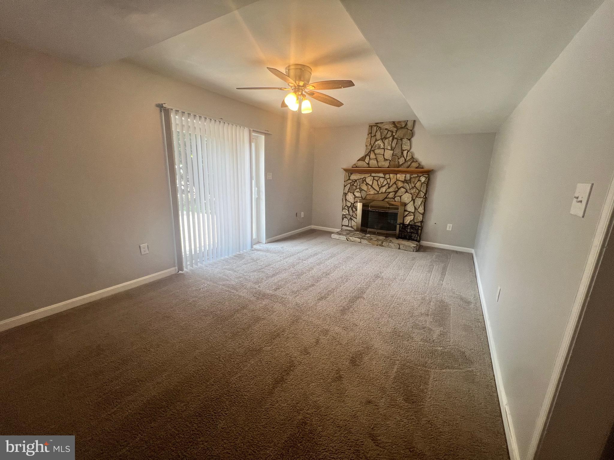 LIFESTYLE AT SULLY STATION - Residential Lease