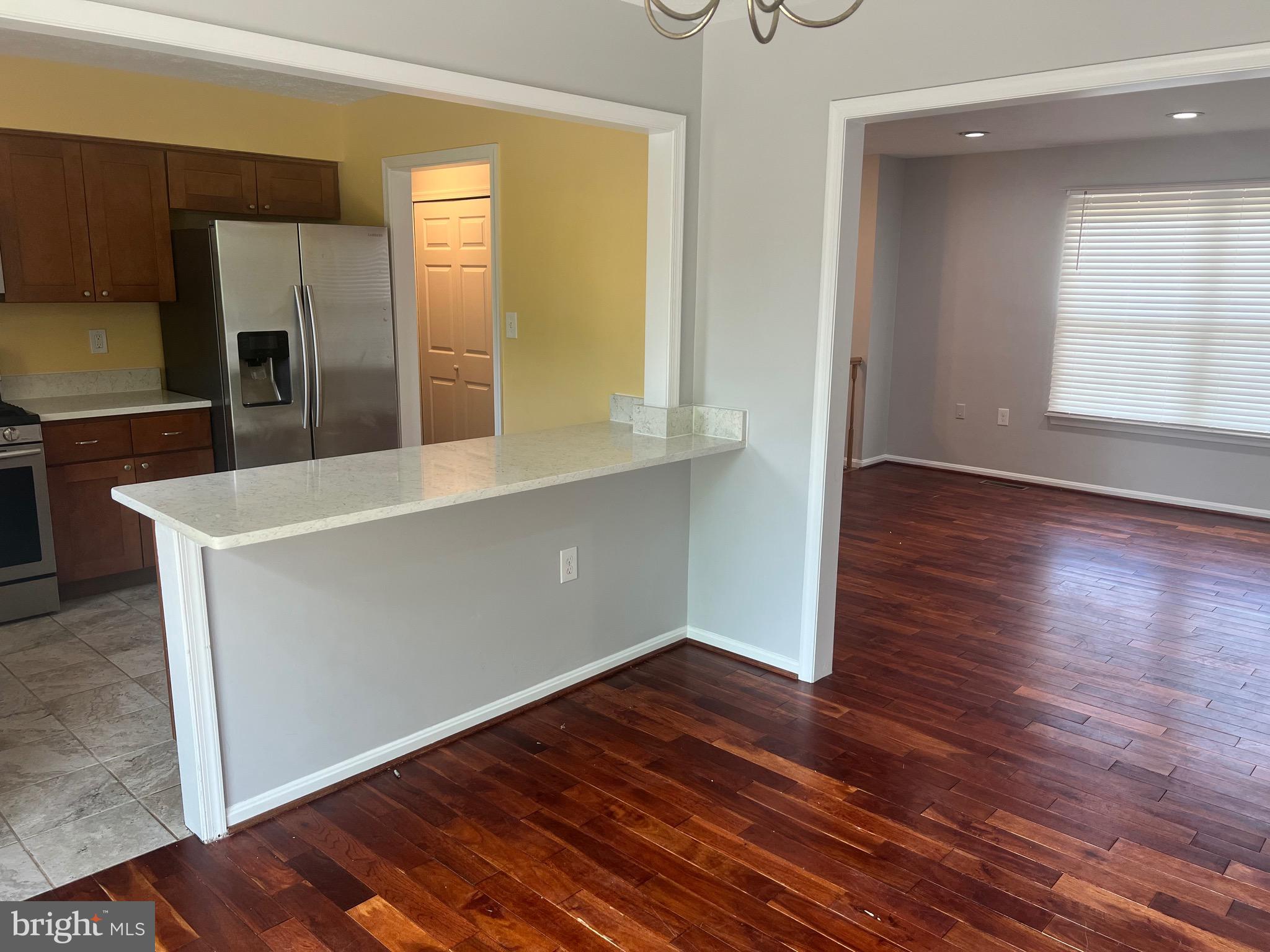 LIFESTYLE AT SULLY STATION - Residential Lease