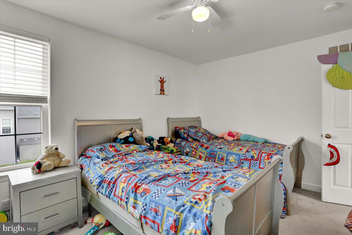 HEIDELBERG CROSSING - Residential Lease