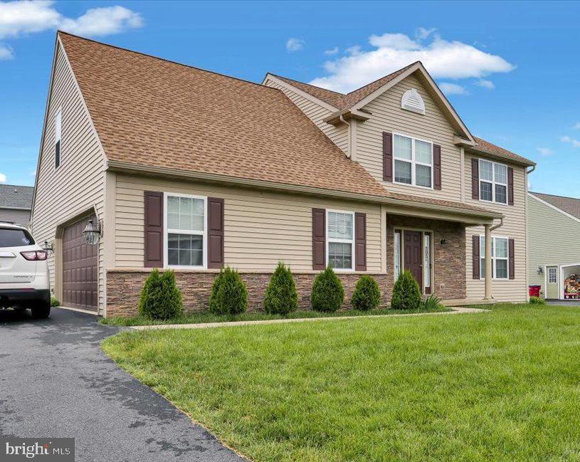 HEIDELBERG CROSSING - Residential Lease