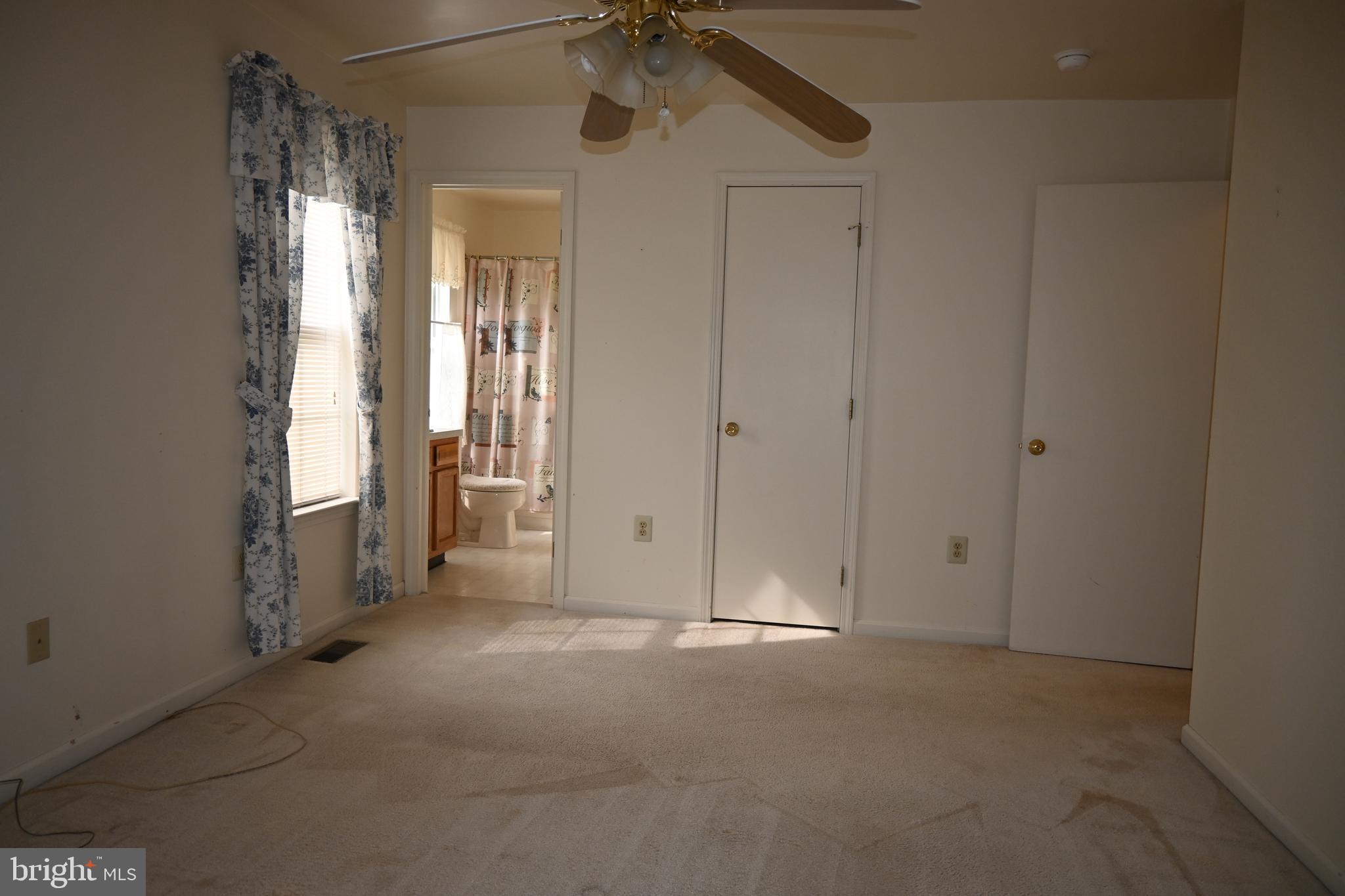 WILLOW STREAM - Residential