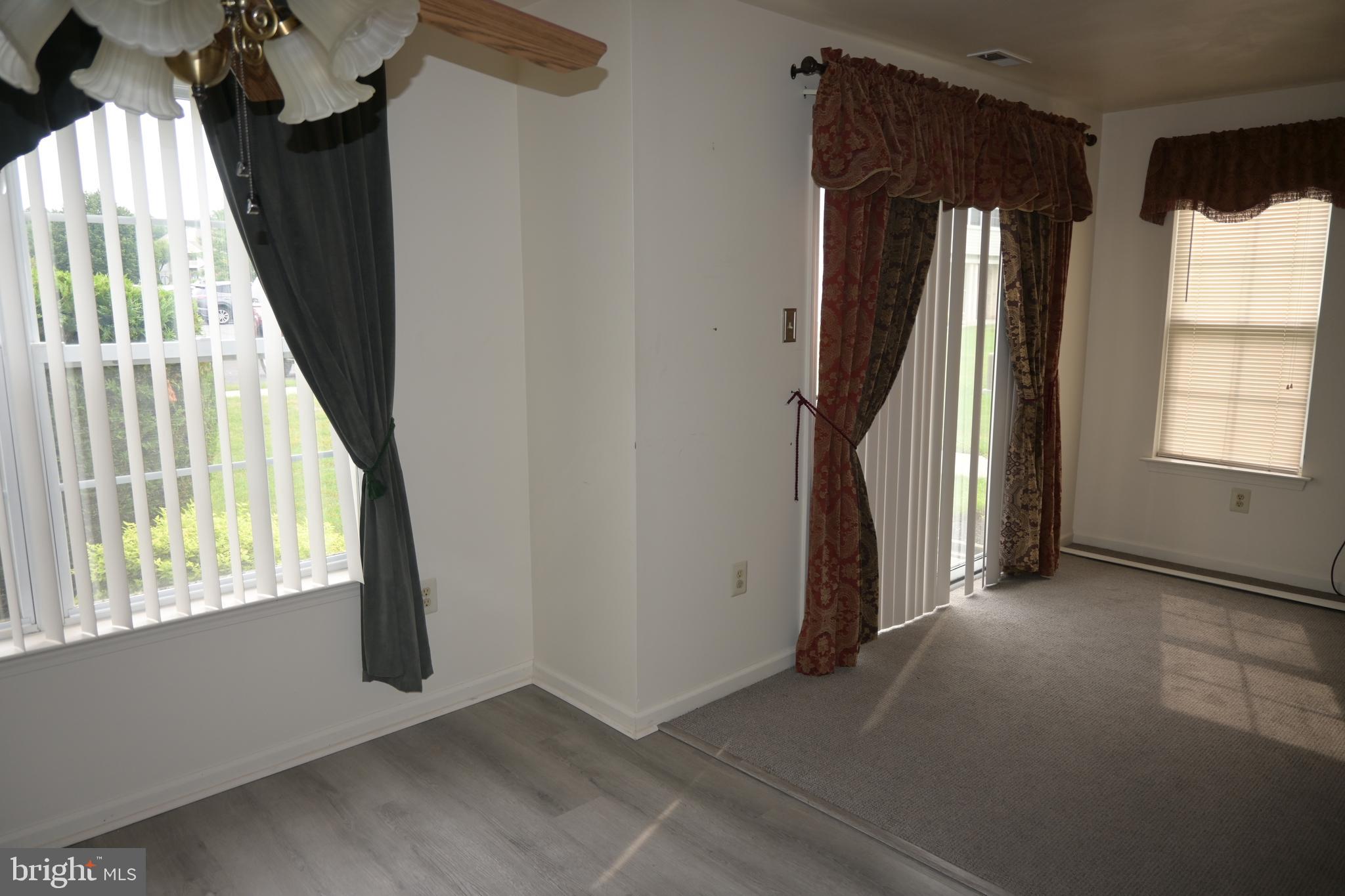 WILLOW STREAM - Residential