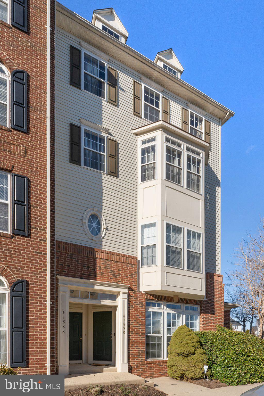 CONDOMINIUMS AT KIRKPATR - Residential Lease