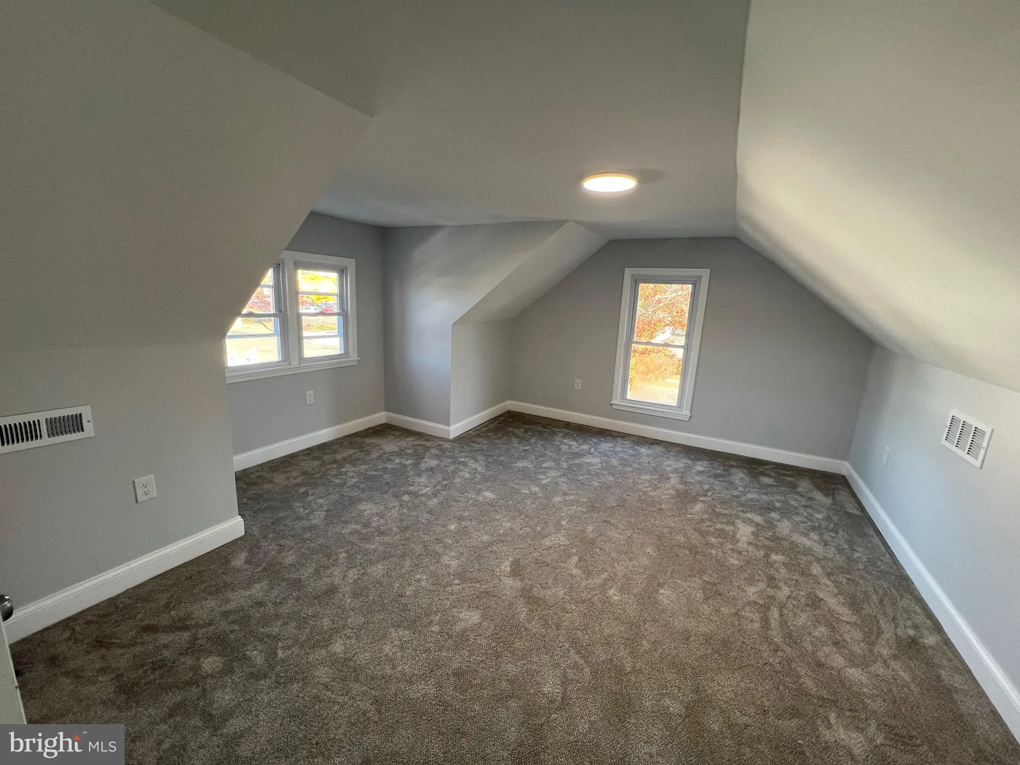 Woodbury, New Jersey 08096, United States, 3 Bedrooms Bedrooms, ,1 BathroomBathrooms,Residential,Active,35283