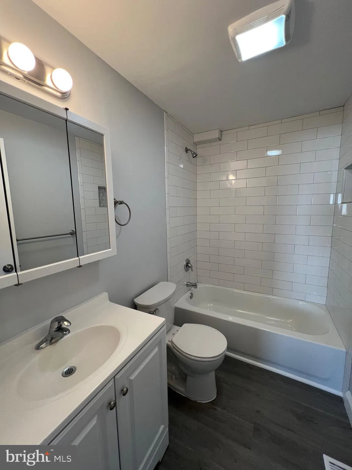 Woodbury, New Jersey 08096, United States, 3 Bedrooms Bedrooms, ,1 BathroomBathrooms,Residential,Active,35283