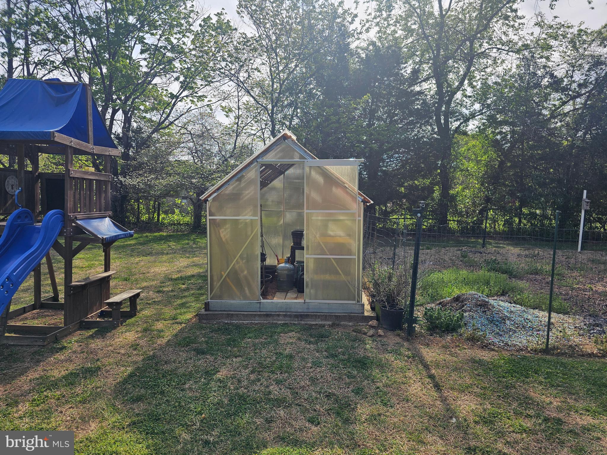 POINT ESTATES - Residential