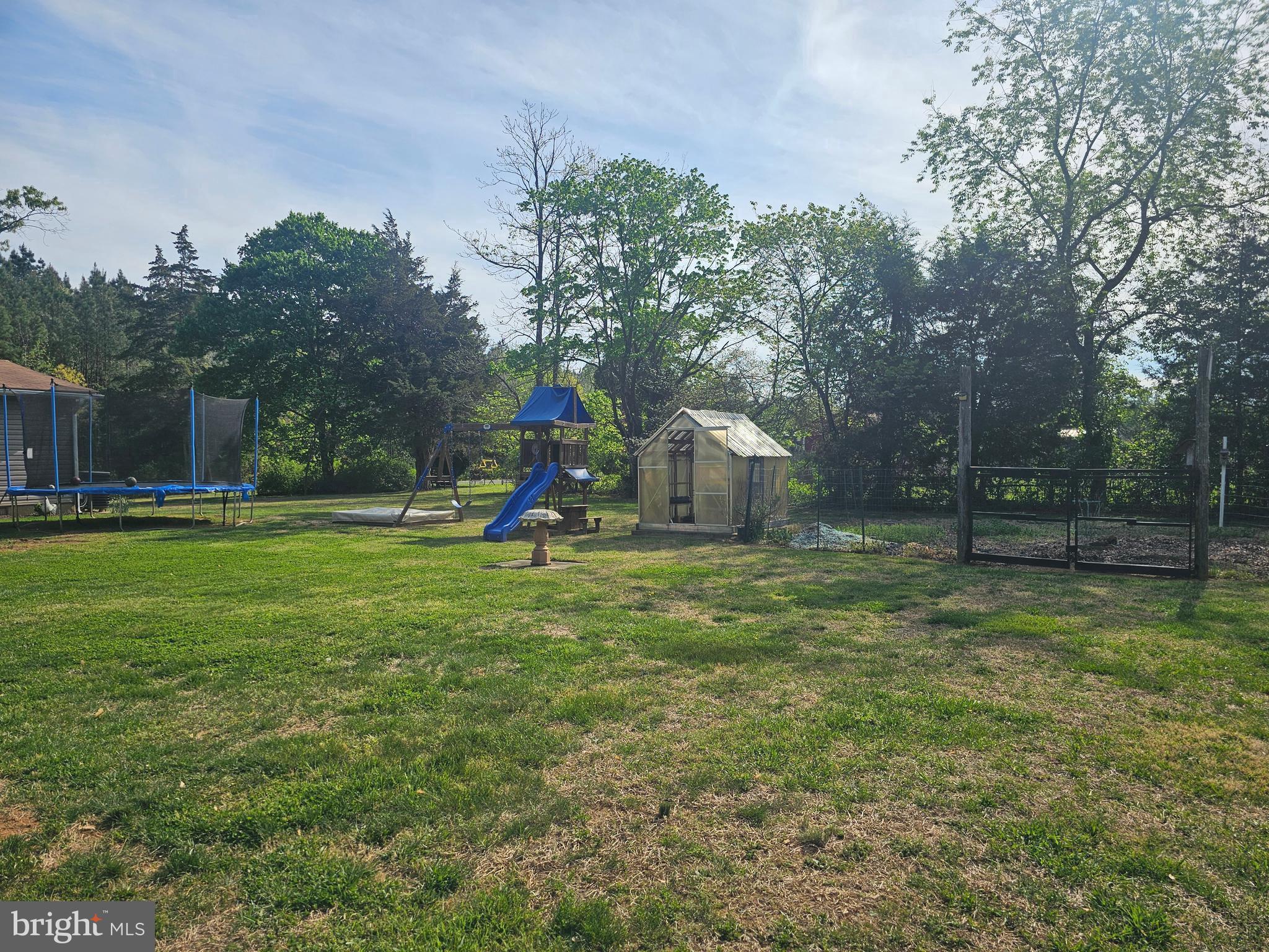 POINT ESTATES - Residential