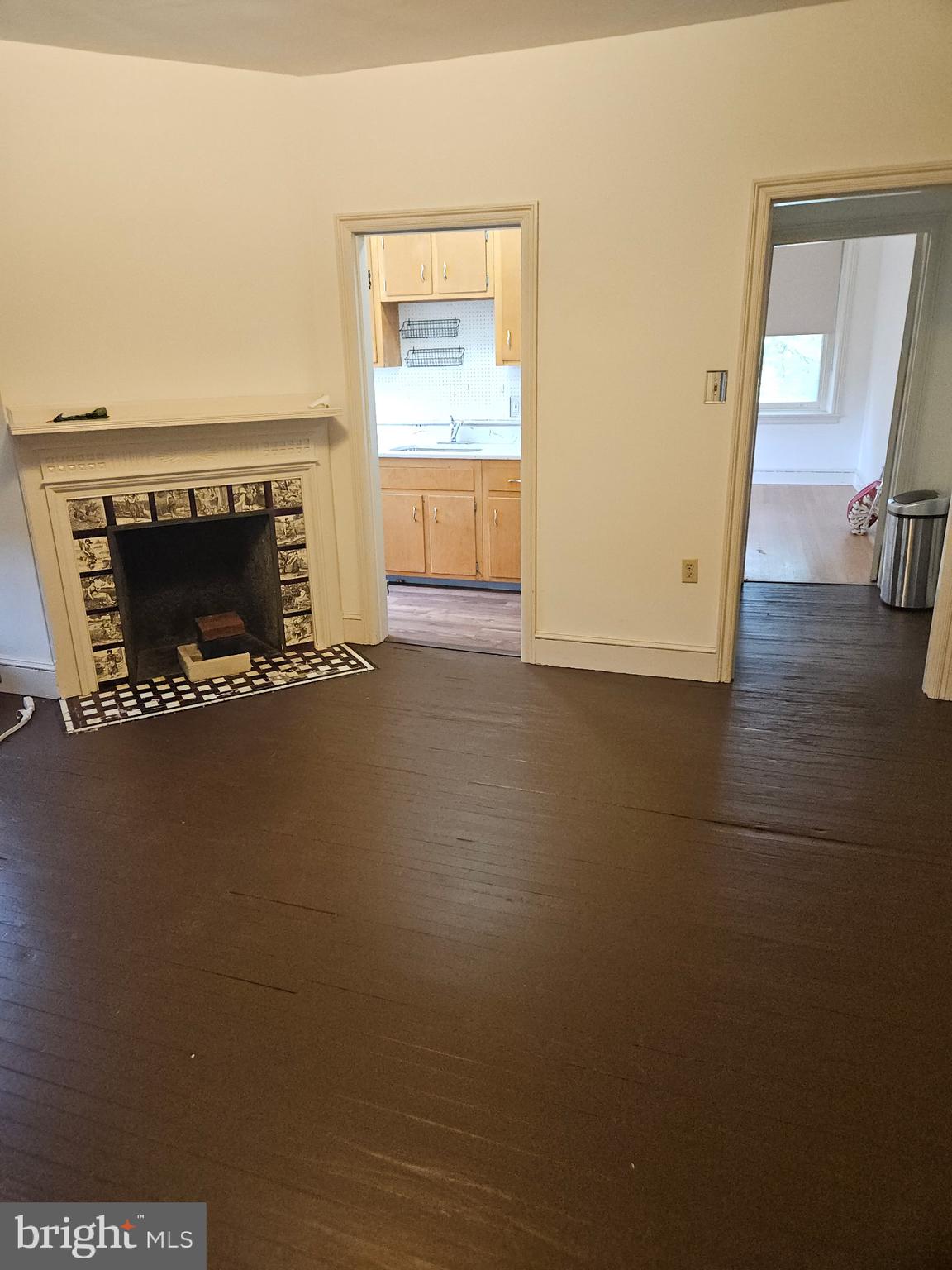 NORTH WAYNE - Residential Lease