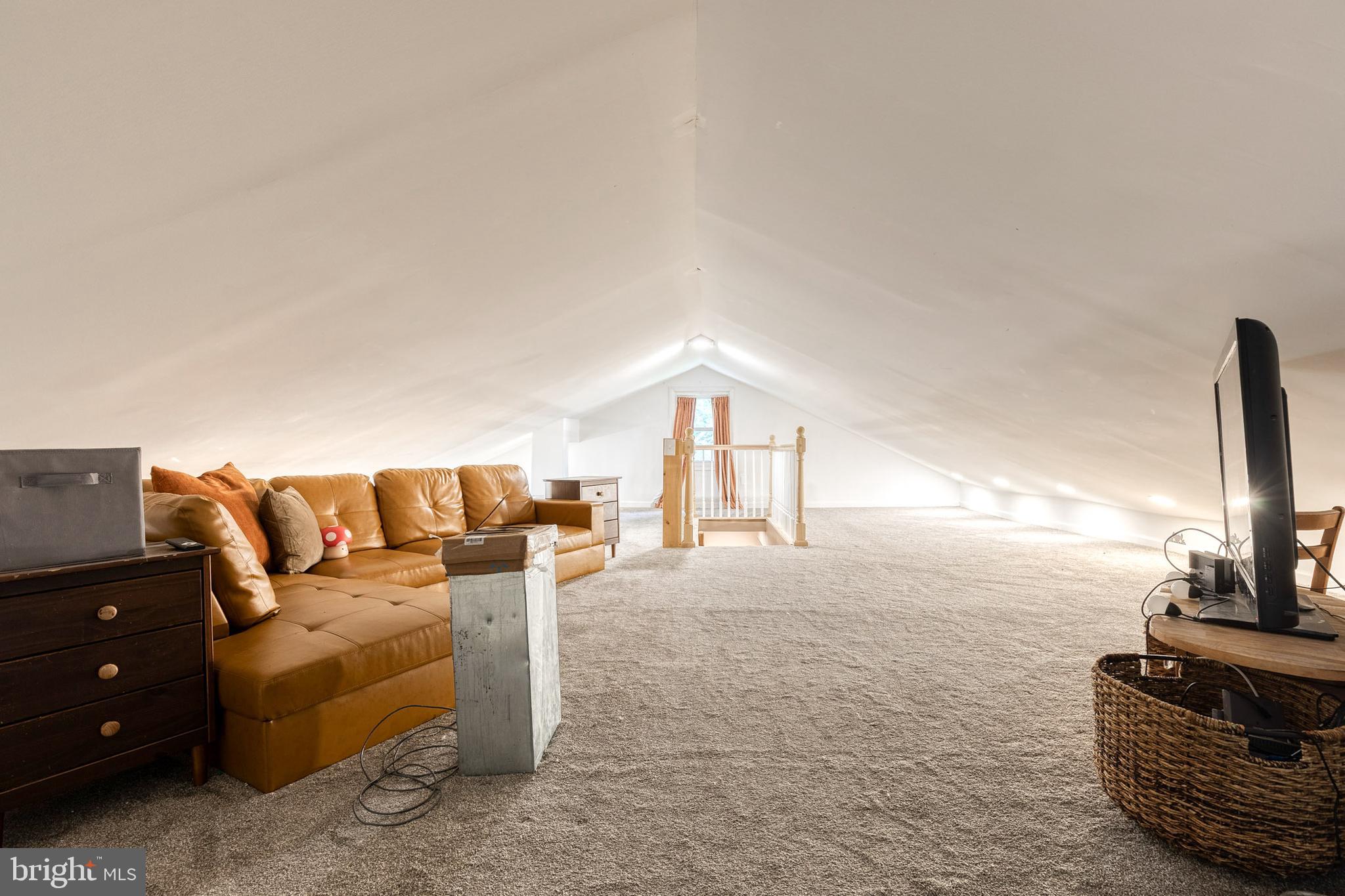 NORWOOD HEIGHTS - Residential