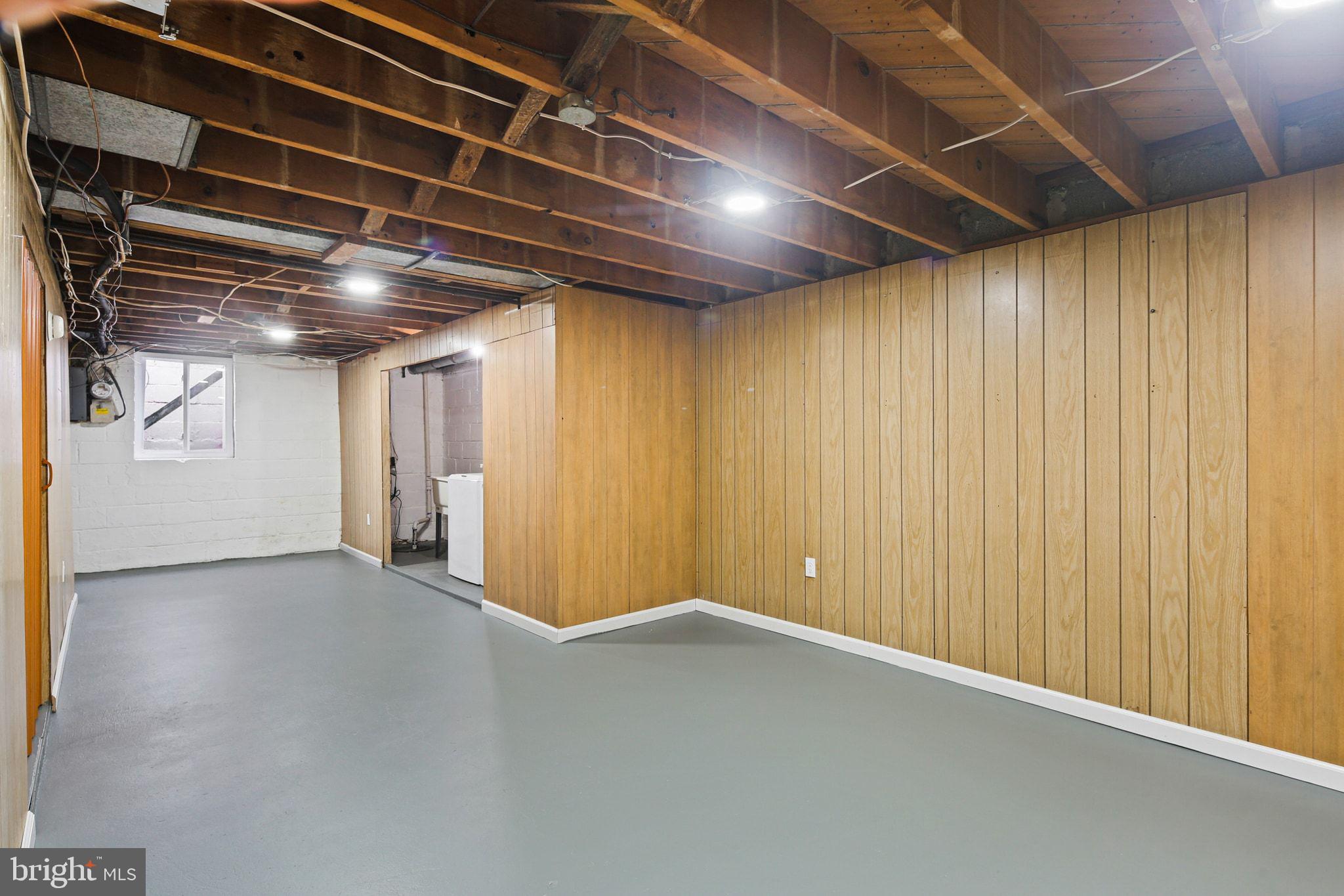 NORTH POINT VILLAGE - Residential