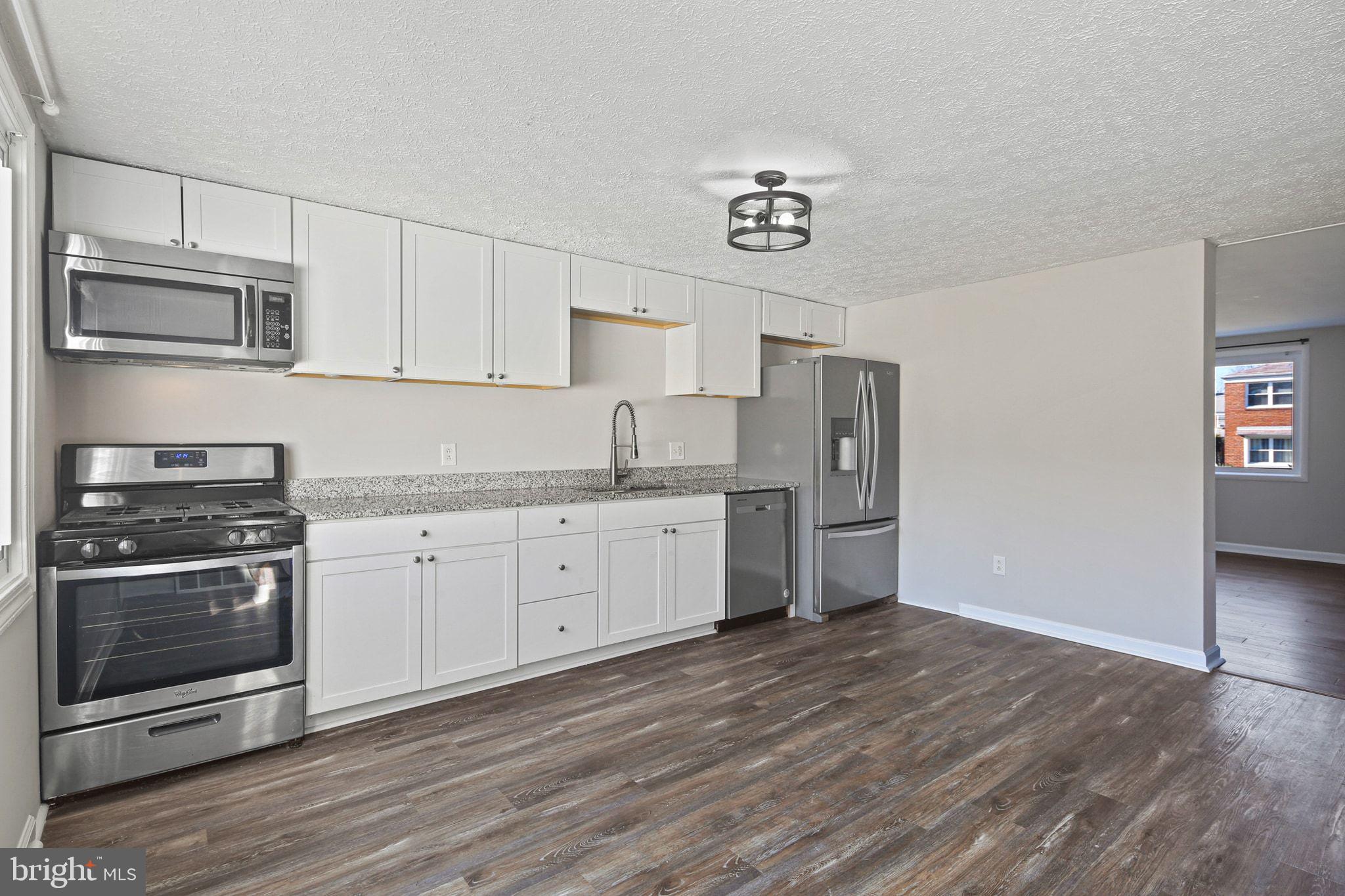 NORTH POINT VILLAGE - Residential