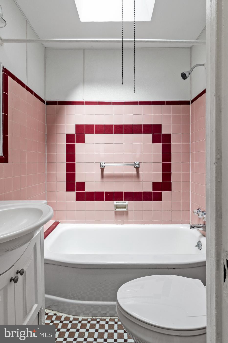 SHARON HILL - Residential