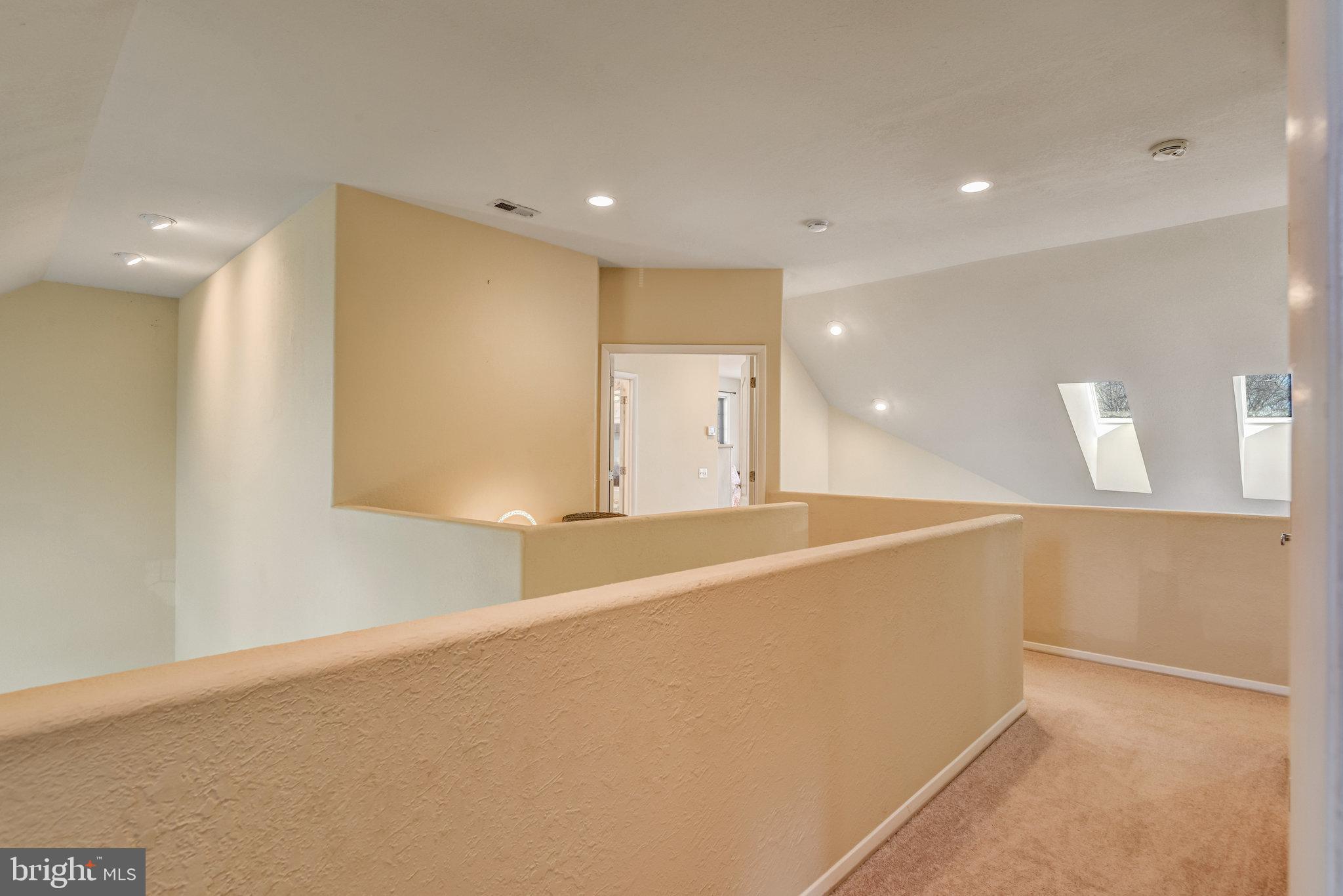 BELMONT BAY - Residential