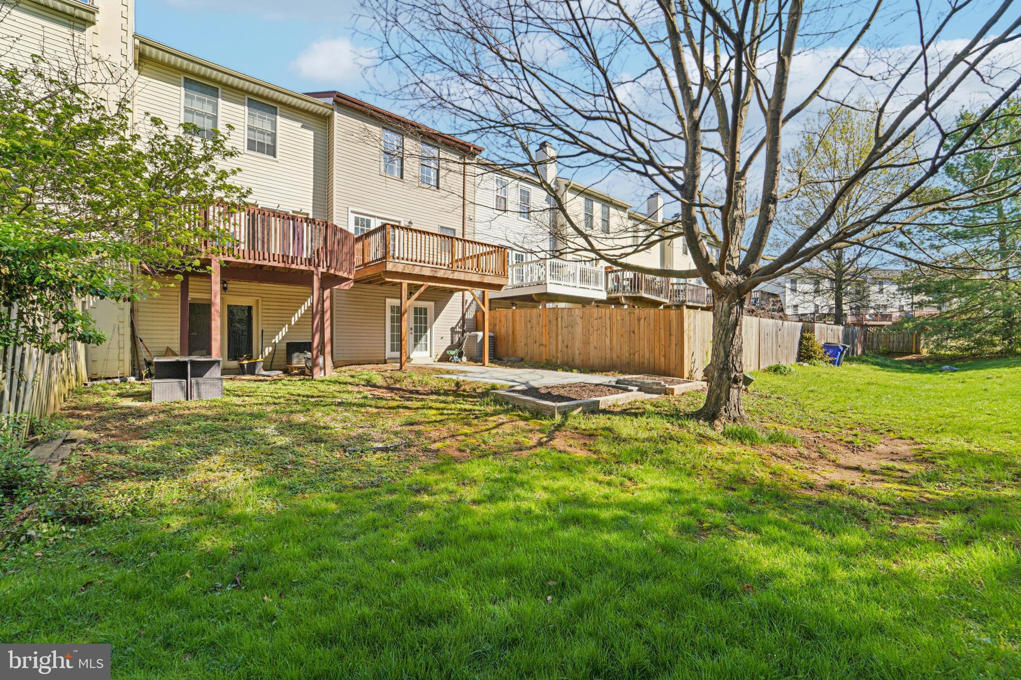 WILLOWCREST - Residential