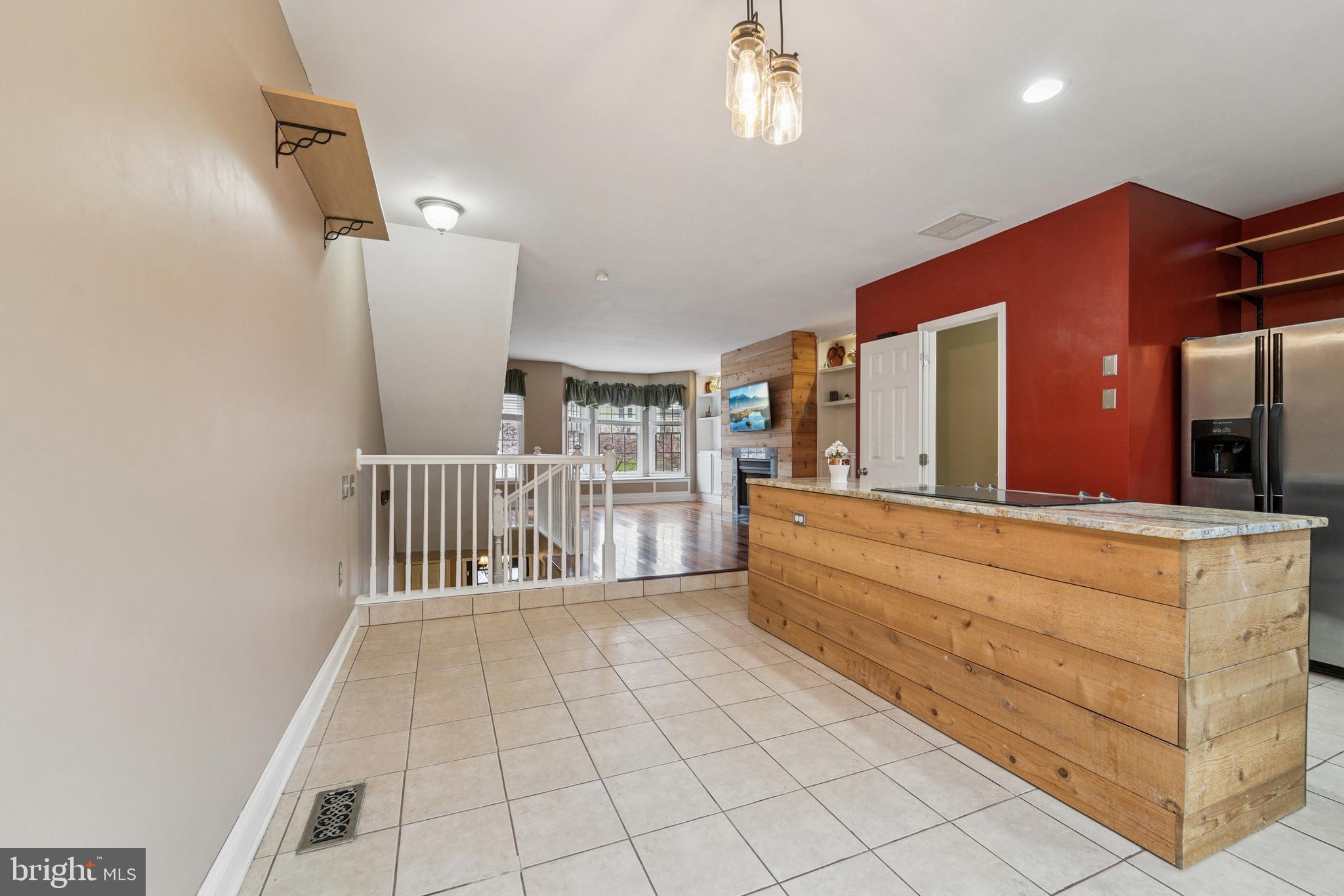 WILLOWCREST - Residential