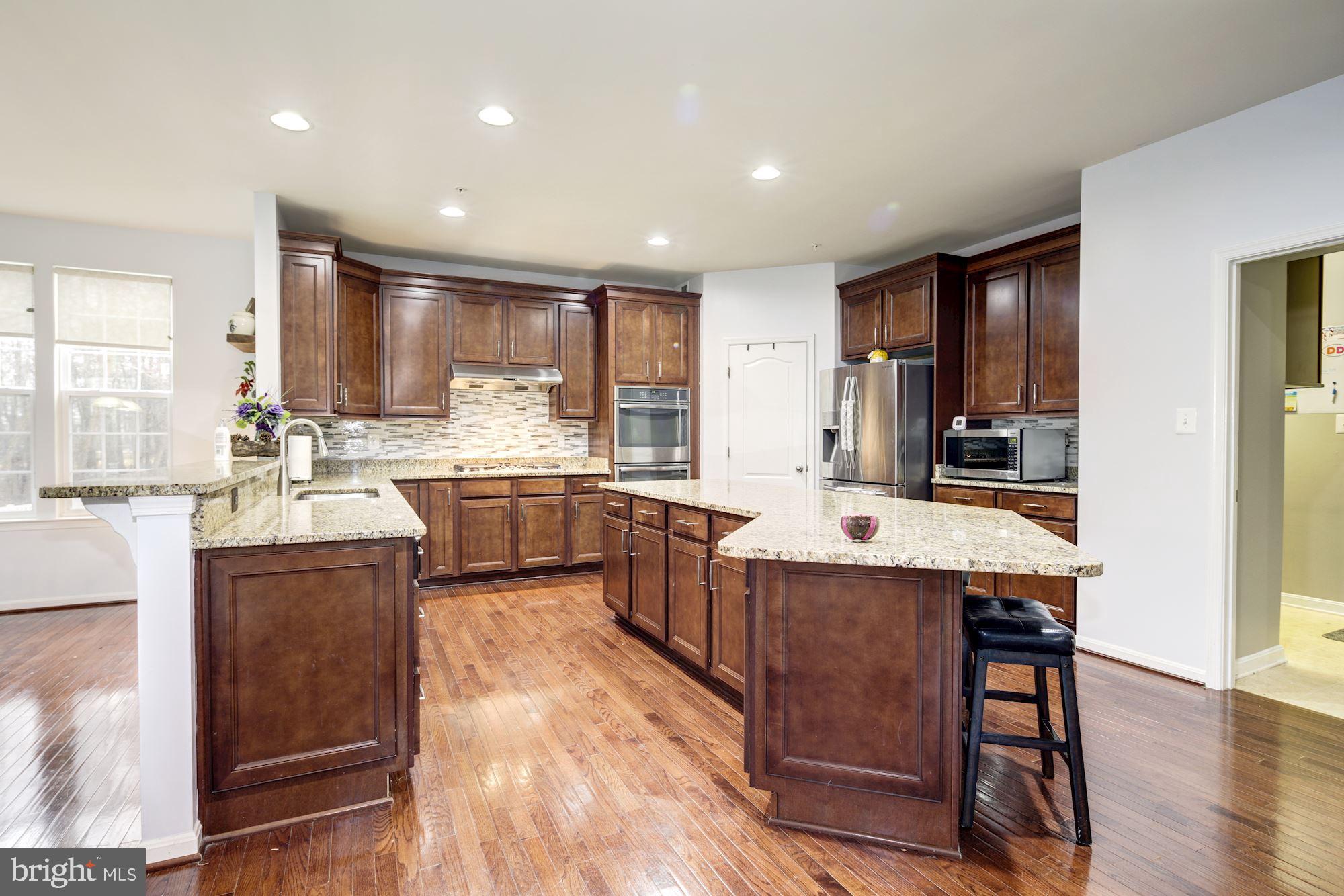 BROOKWOOD RUN - Residential