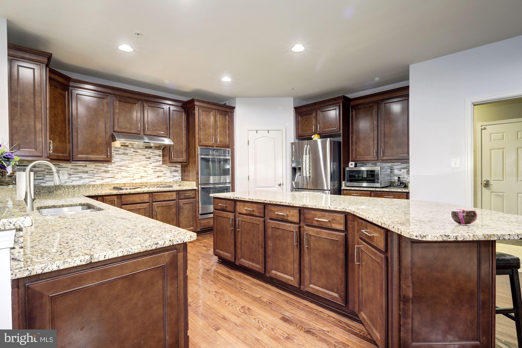 BROOKWOOD RUN - Residential