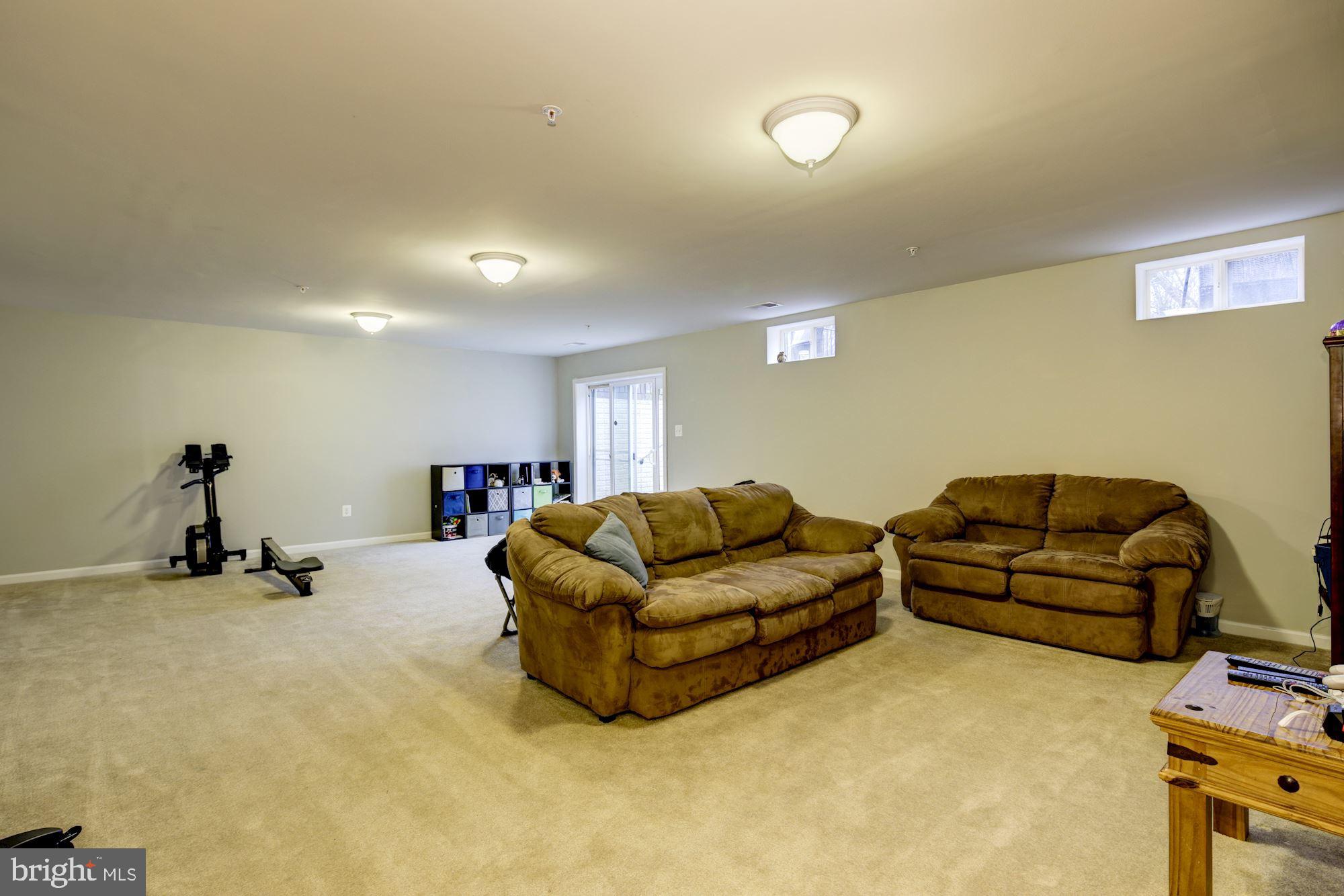 BROOKWOOD RUN - Residential