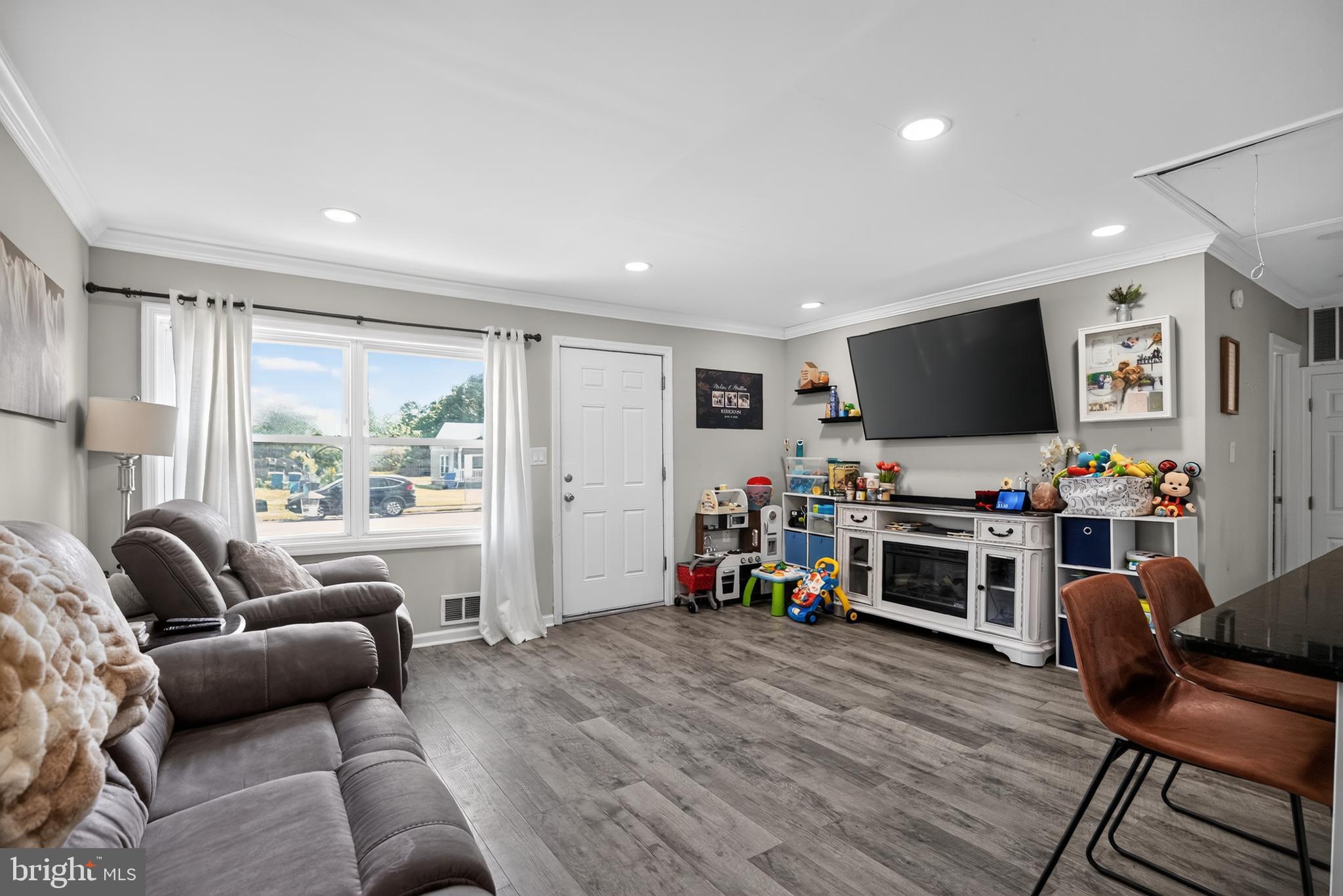 10 STAGECOACH ROAD