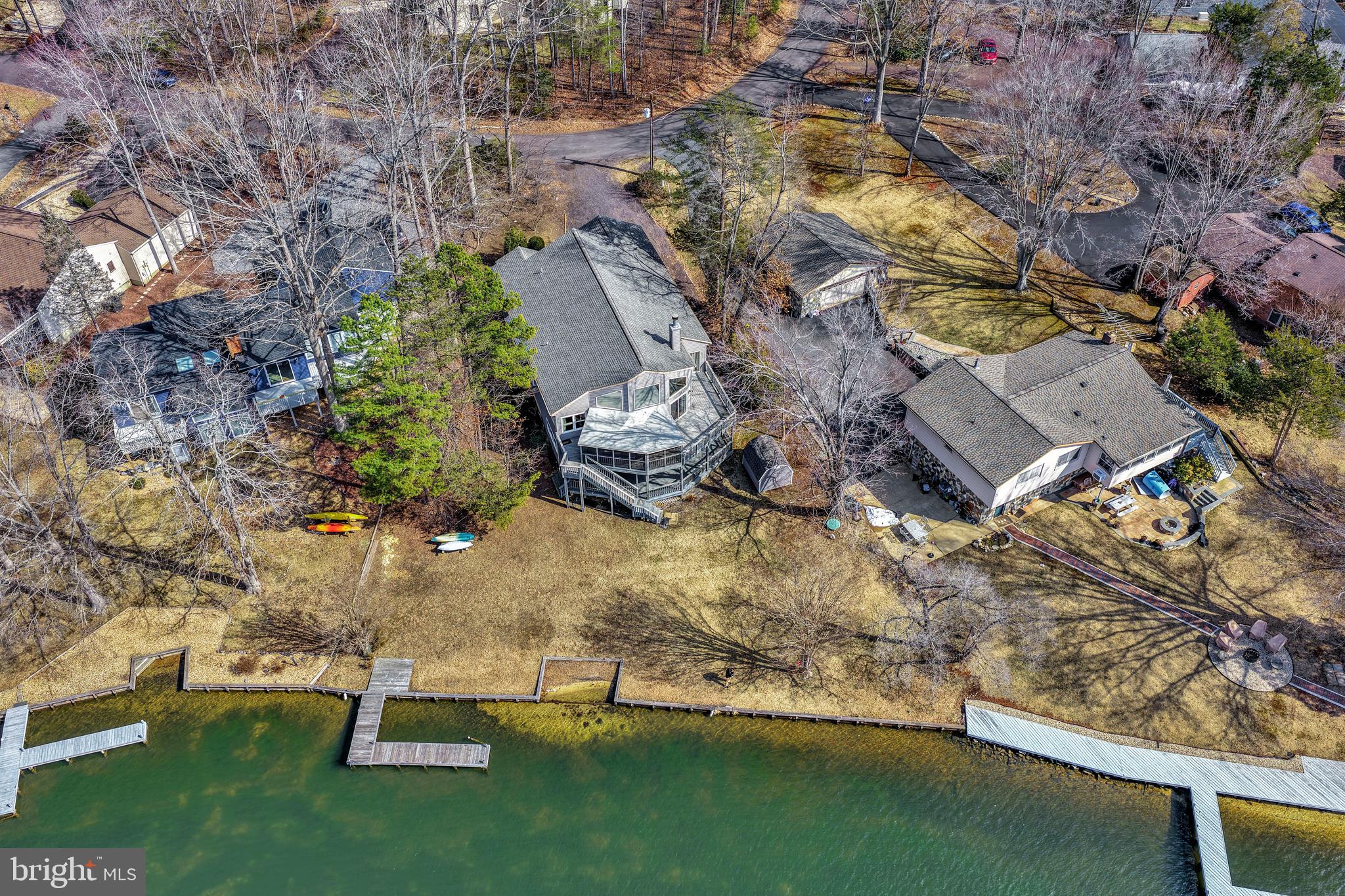 LAKE OF THE WOODS - Residential